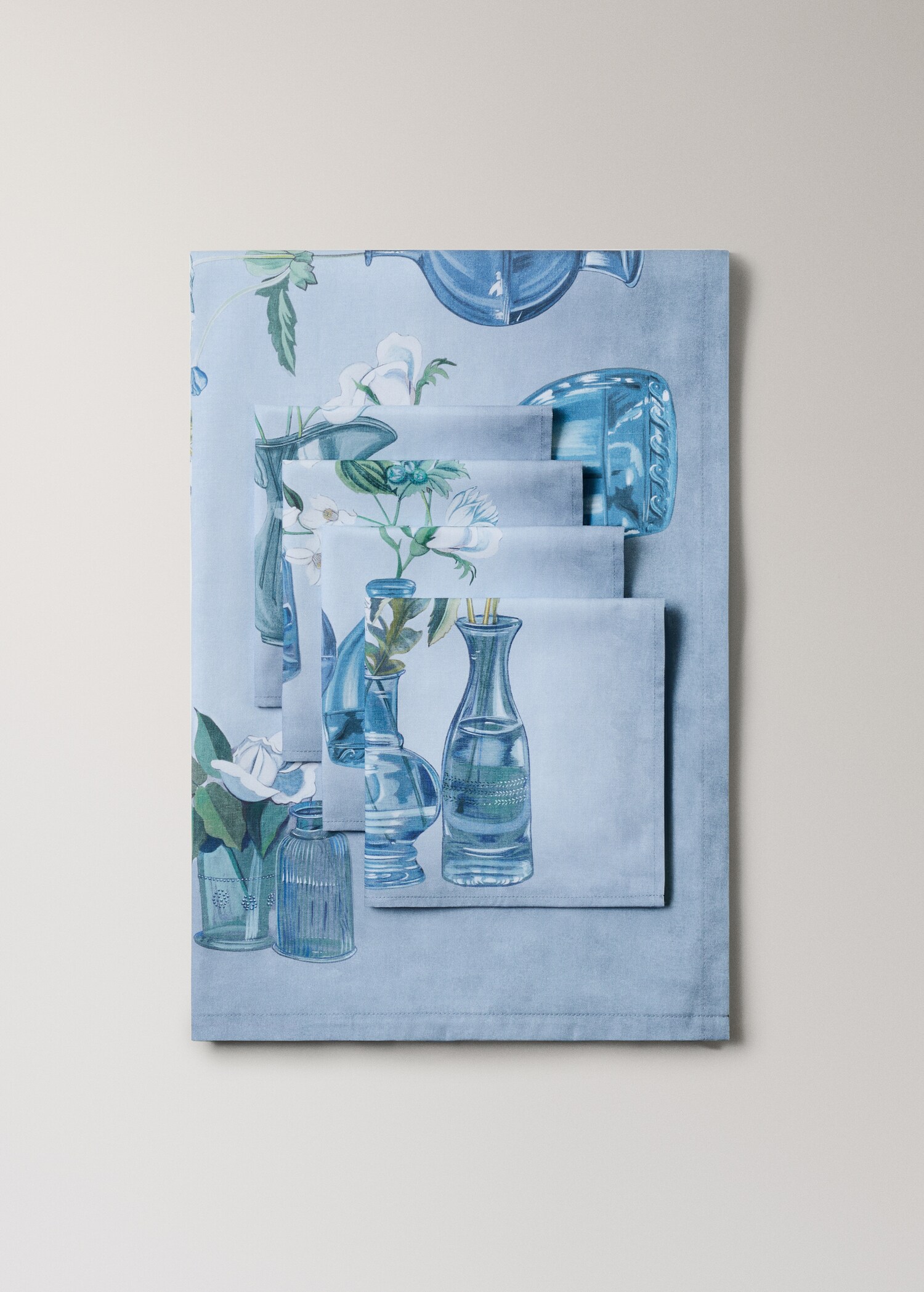 Mantel redondo jarrones flores primaverales - Detalle del artículo 3