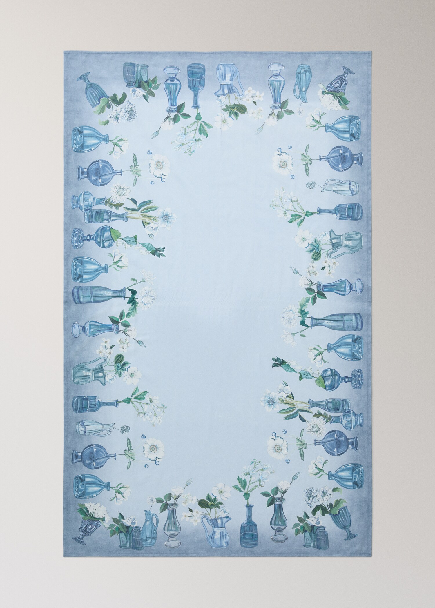 Скатертина з вазами та весняними квітами, на 6–8 персон - Детальніше про товар 4