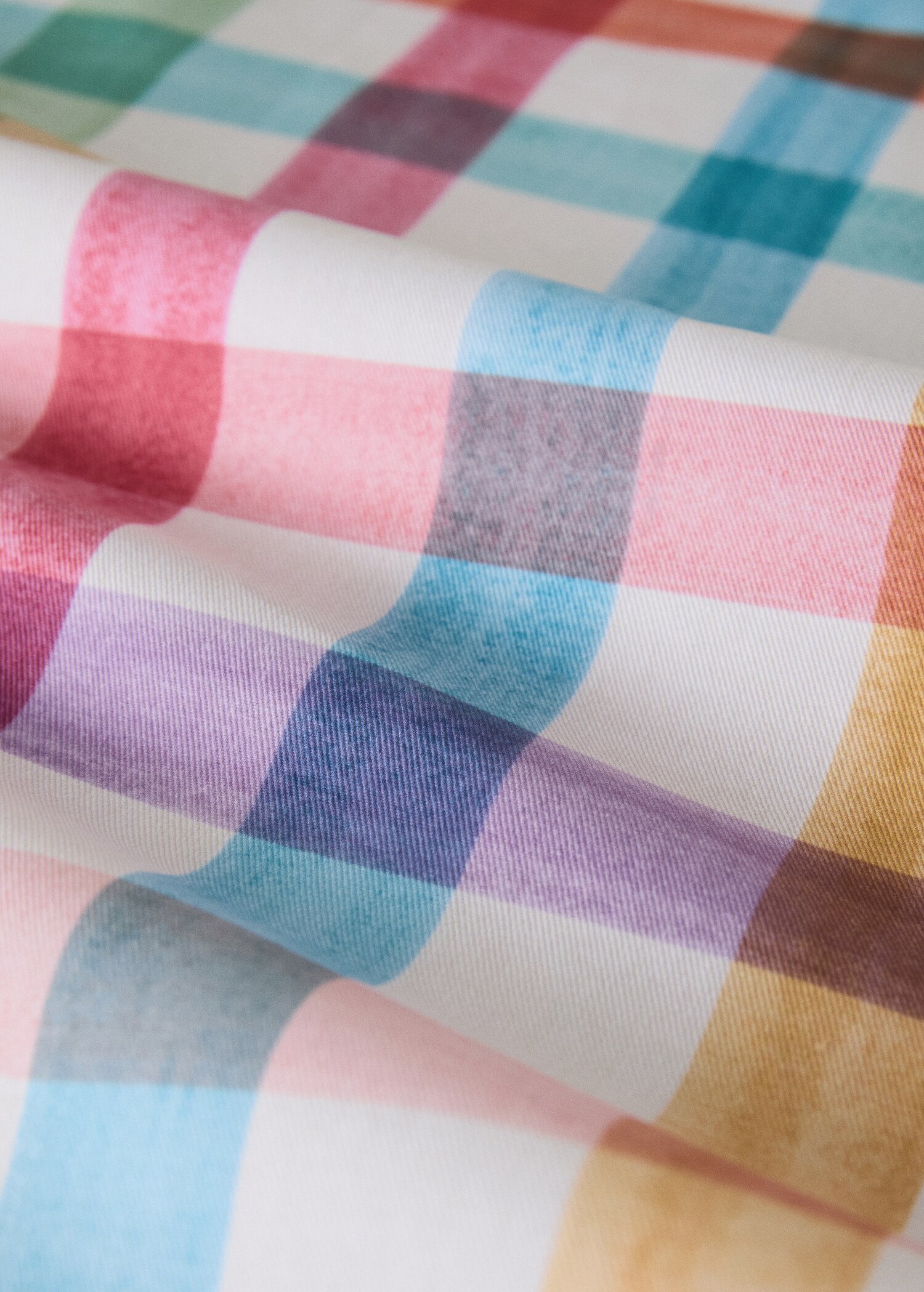 Resin-coated tablecloth with brushstroke stripe effect for 8 to 10 guests - Details of the article 2