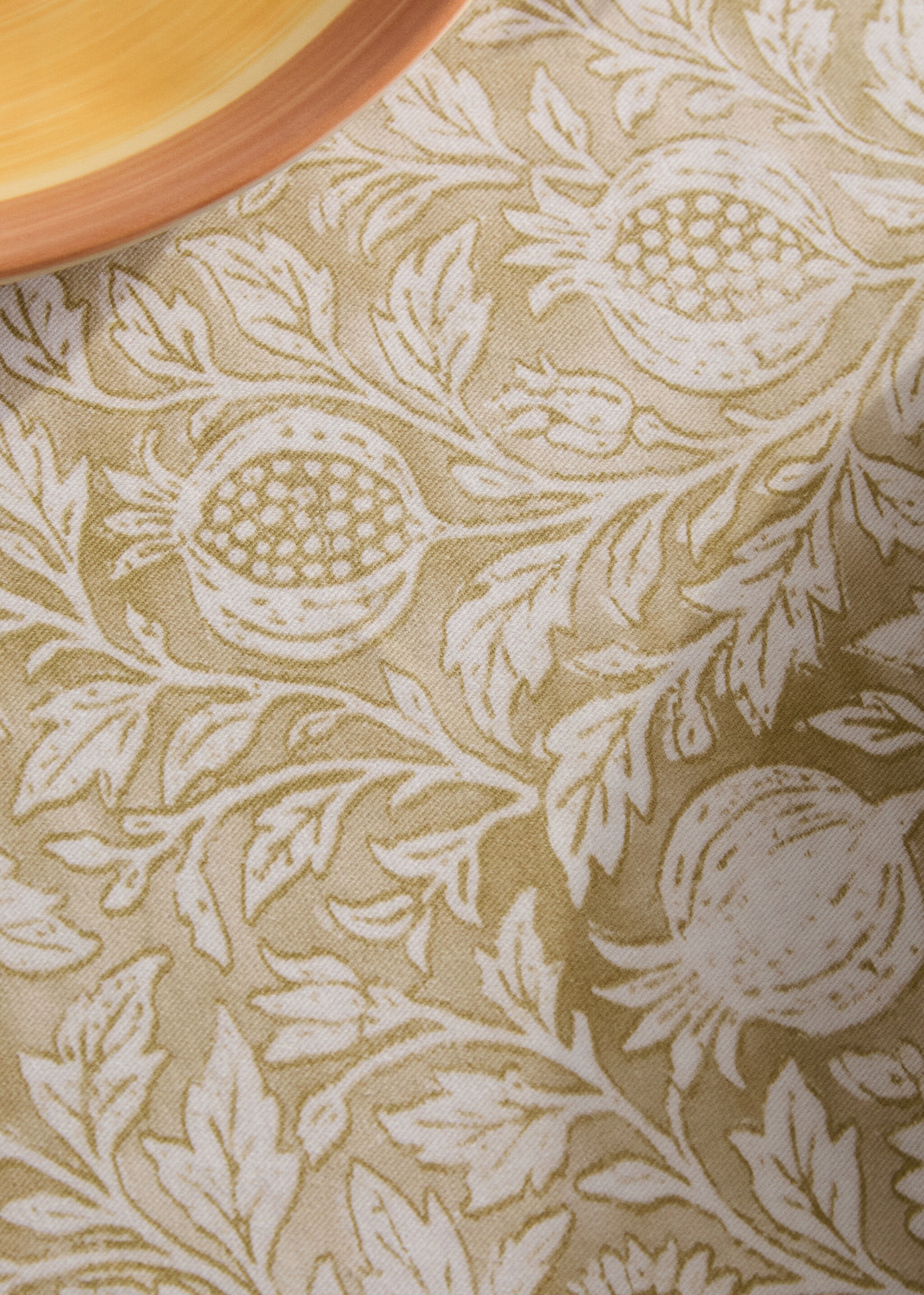 Blockprint style cotton tablecloth for 6 to 8 guests - Details of the article 7, Yellow. Ref: 27011565-00.