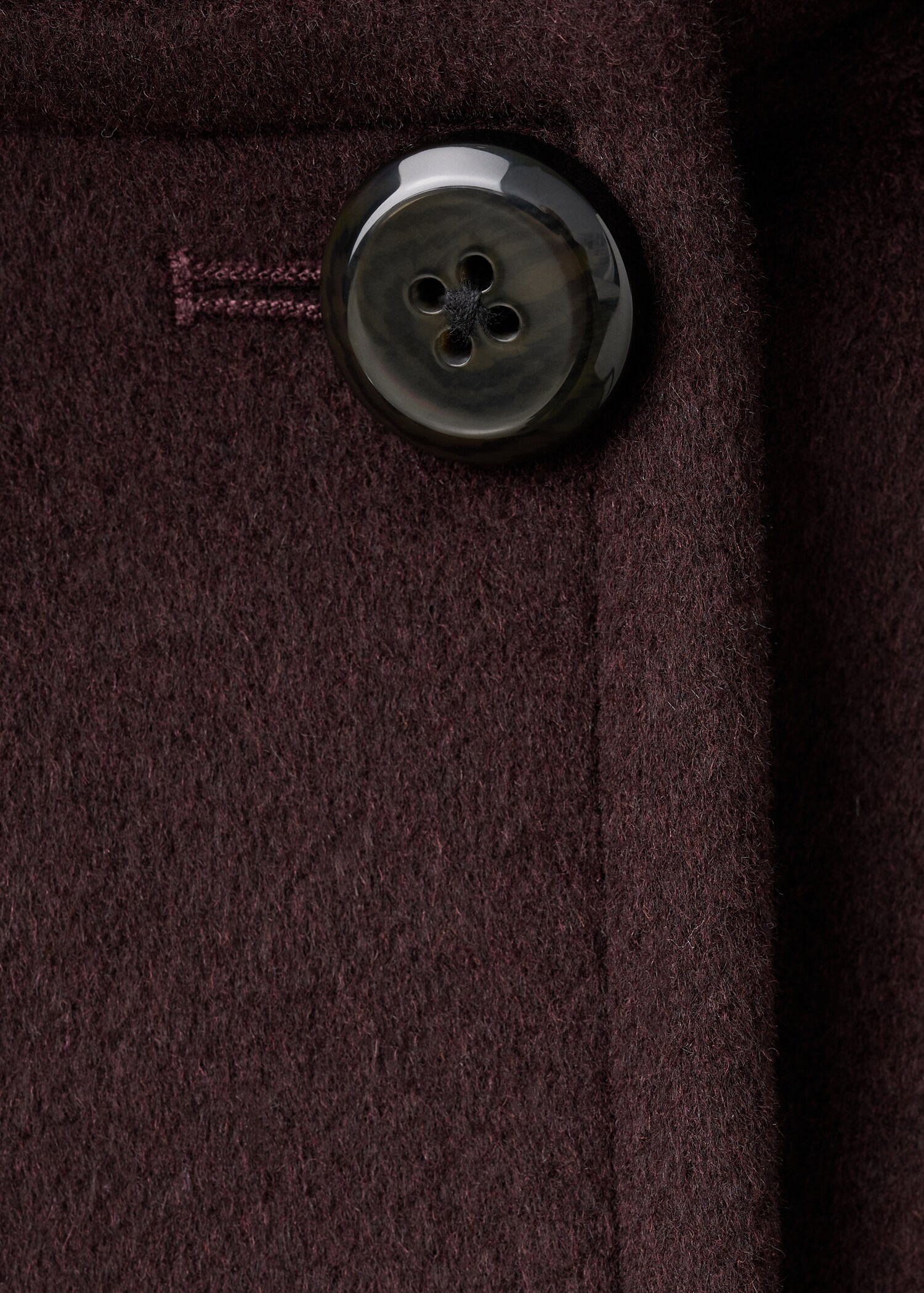 Wool jacket with a shirt collar - Details of the article 8