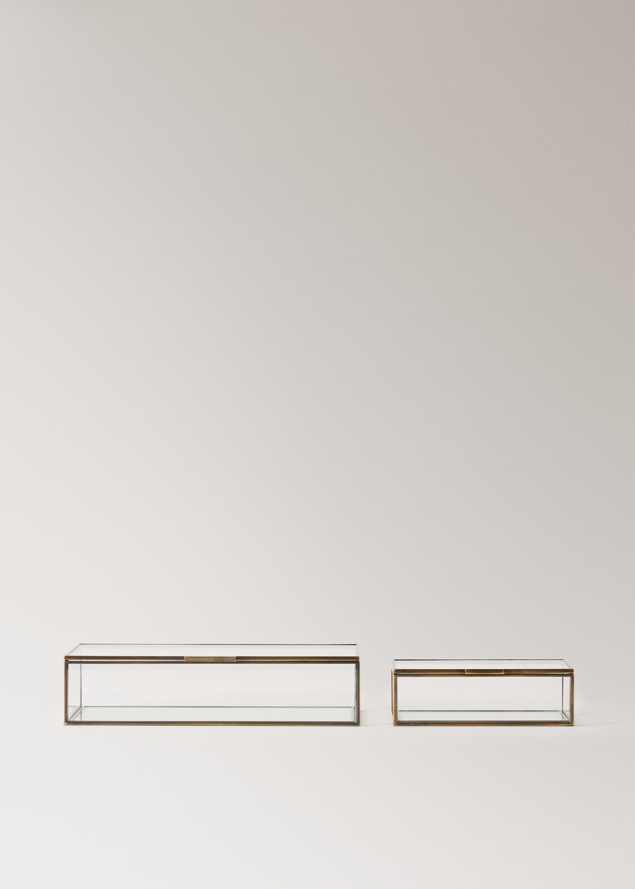 Medium box with metal profile - Details of the article 3, Gold. Ref: 27012915-00.