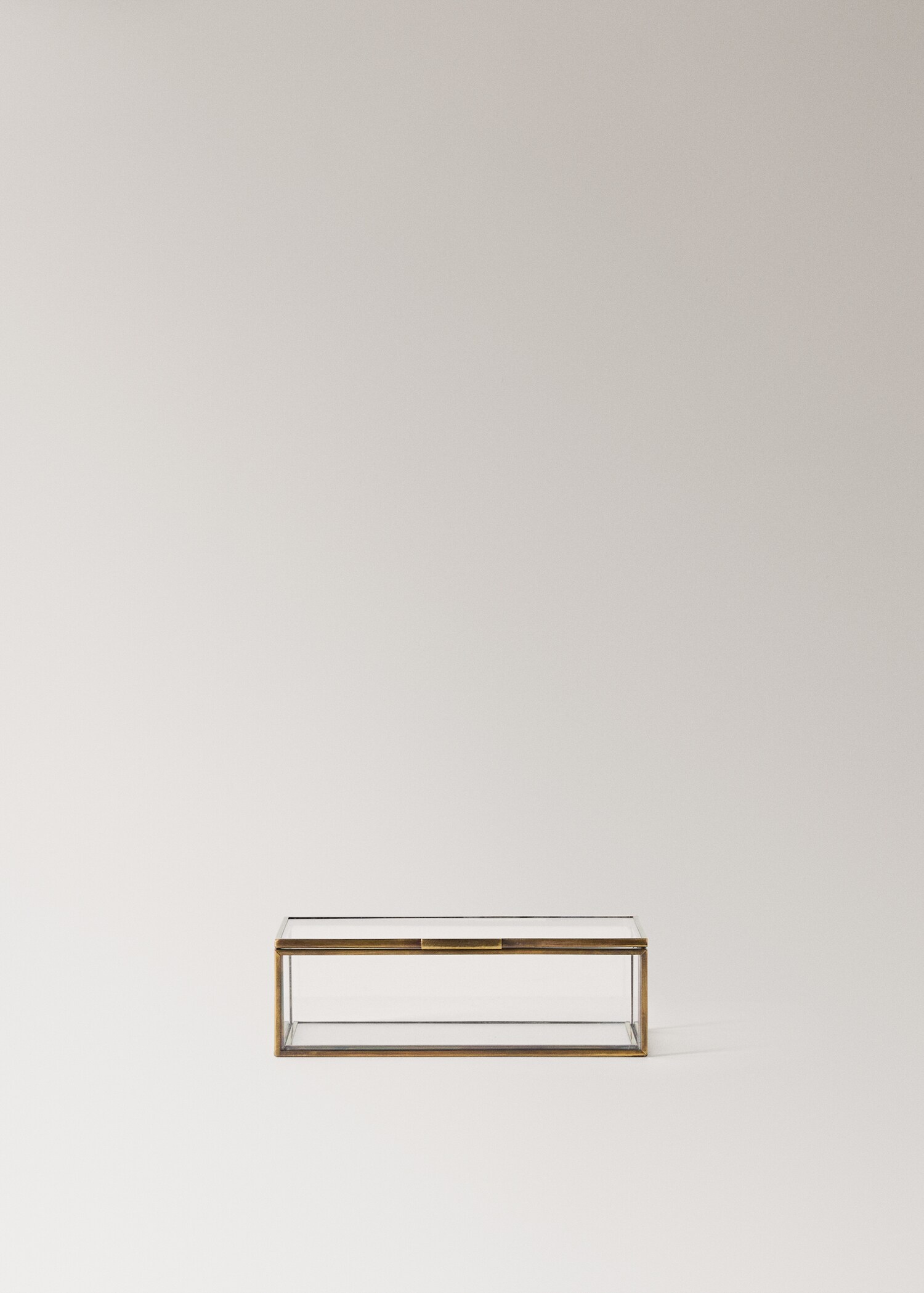 Small box with metal profile - Article without model