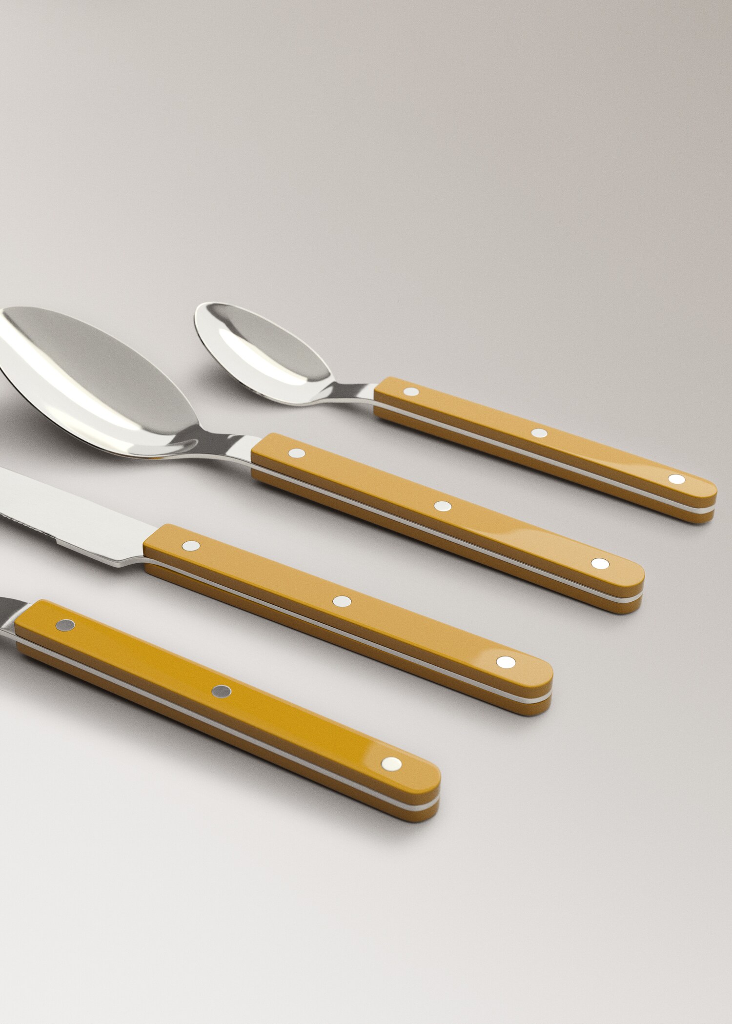 Stainless steel cutlery set with resin handles - Details of the article 2