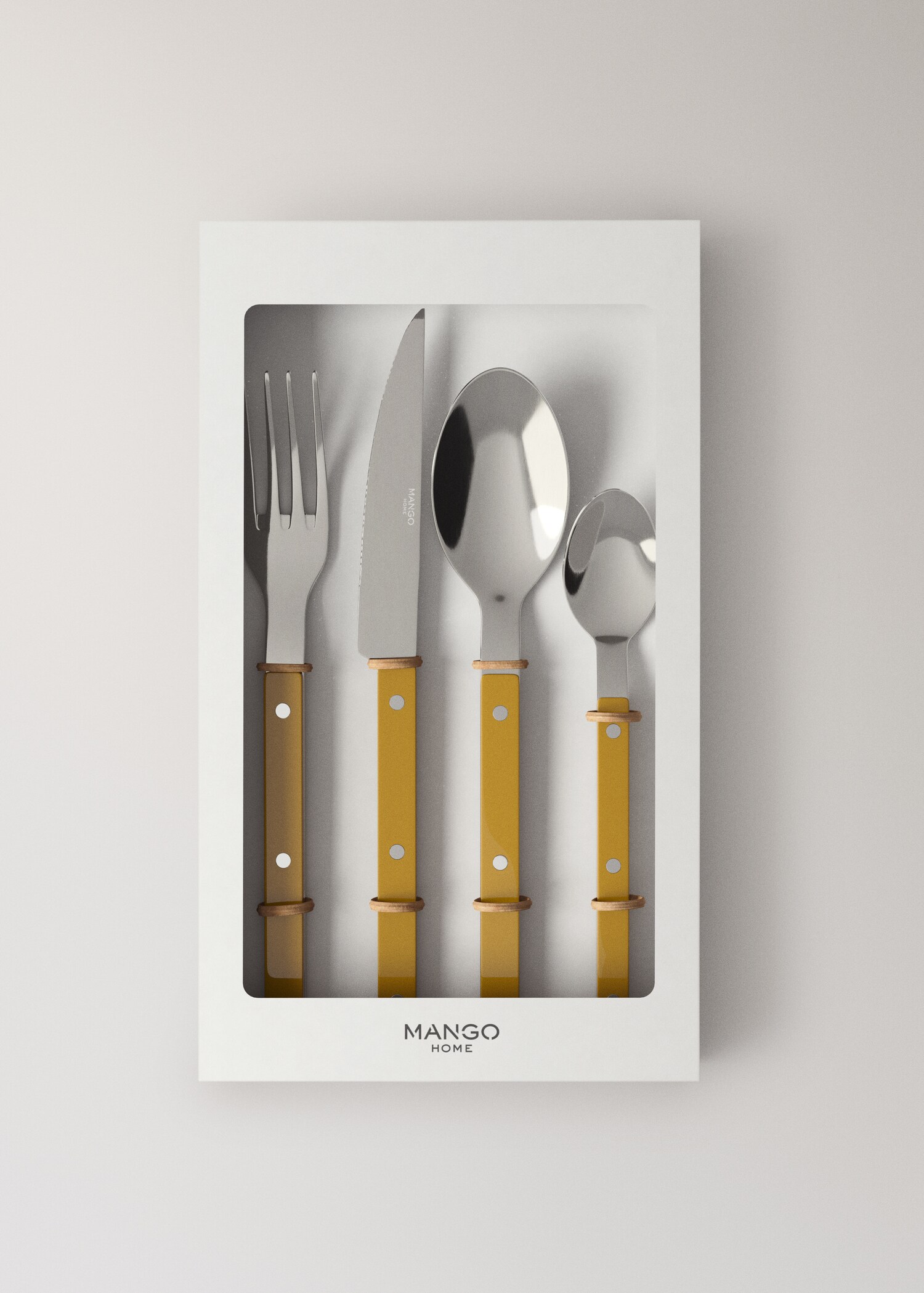 Stainless steel cutlery set with resin handles - Details of the article 4