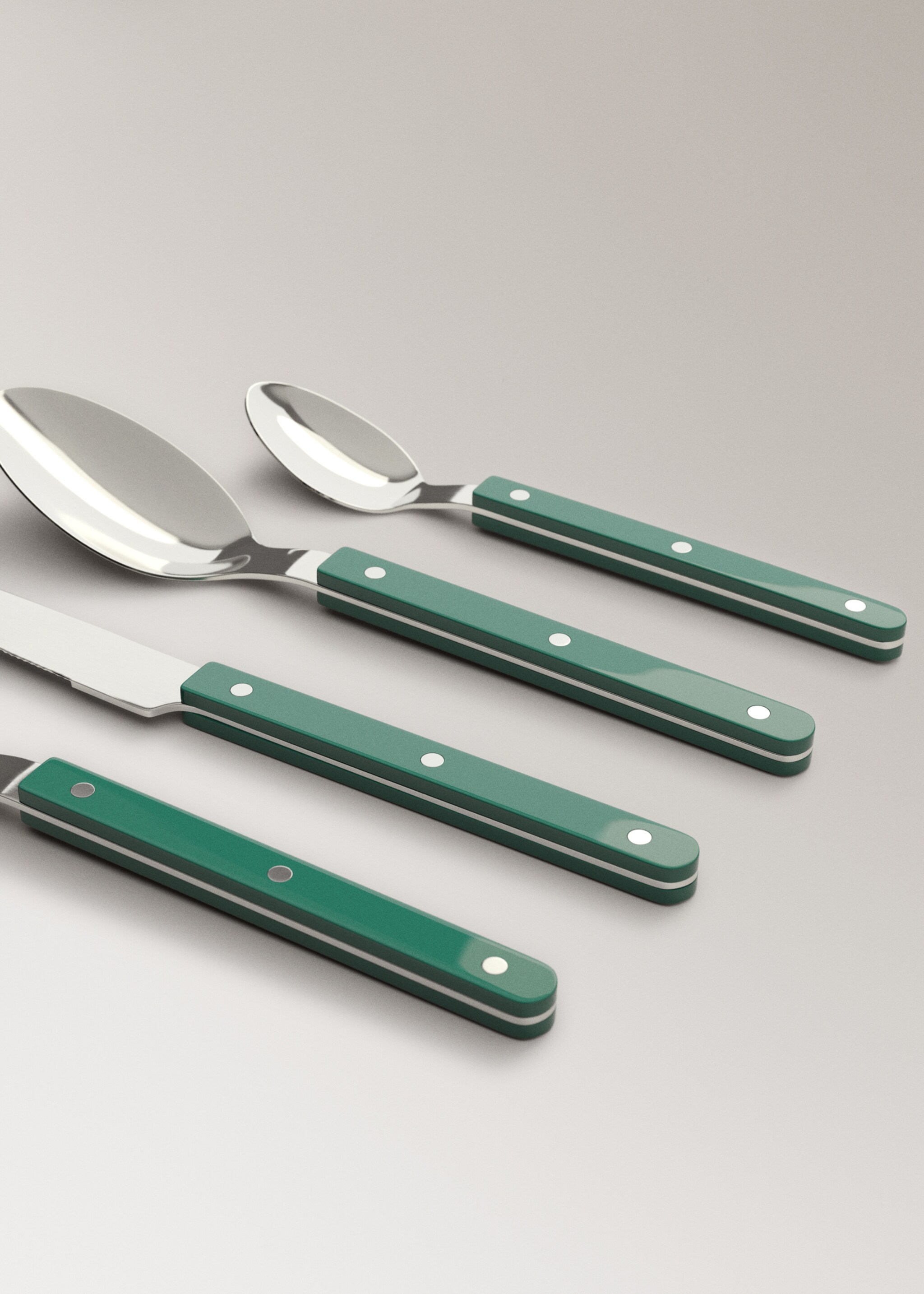 Stainless steel cutlery set with resin handles - Details of the article 2, Billiard Green. Ref: 27012922-00.