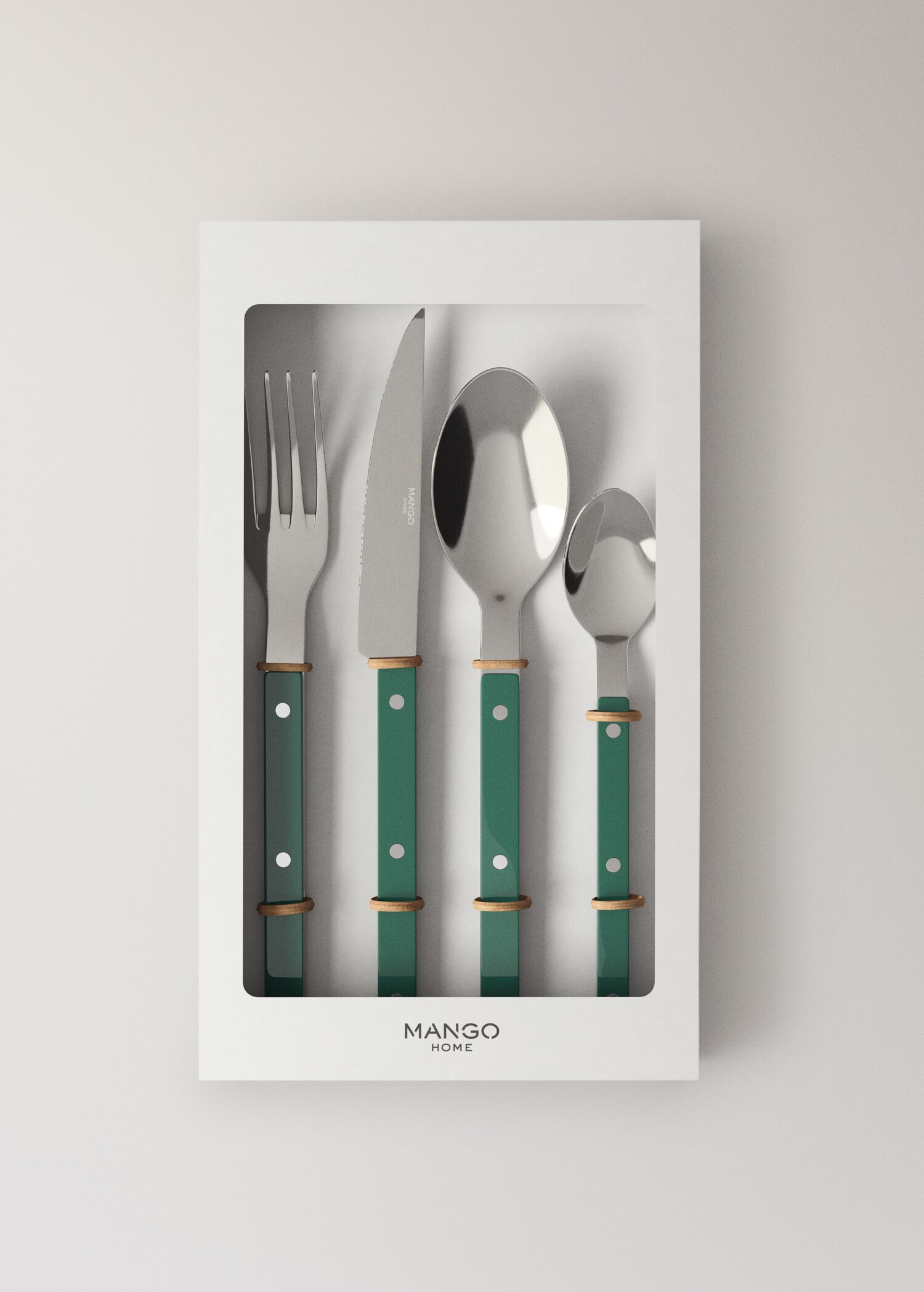 Stainless steel cutlery set with resin handles - Details of the article 4