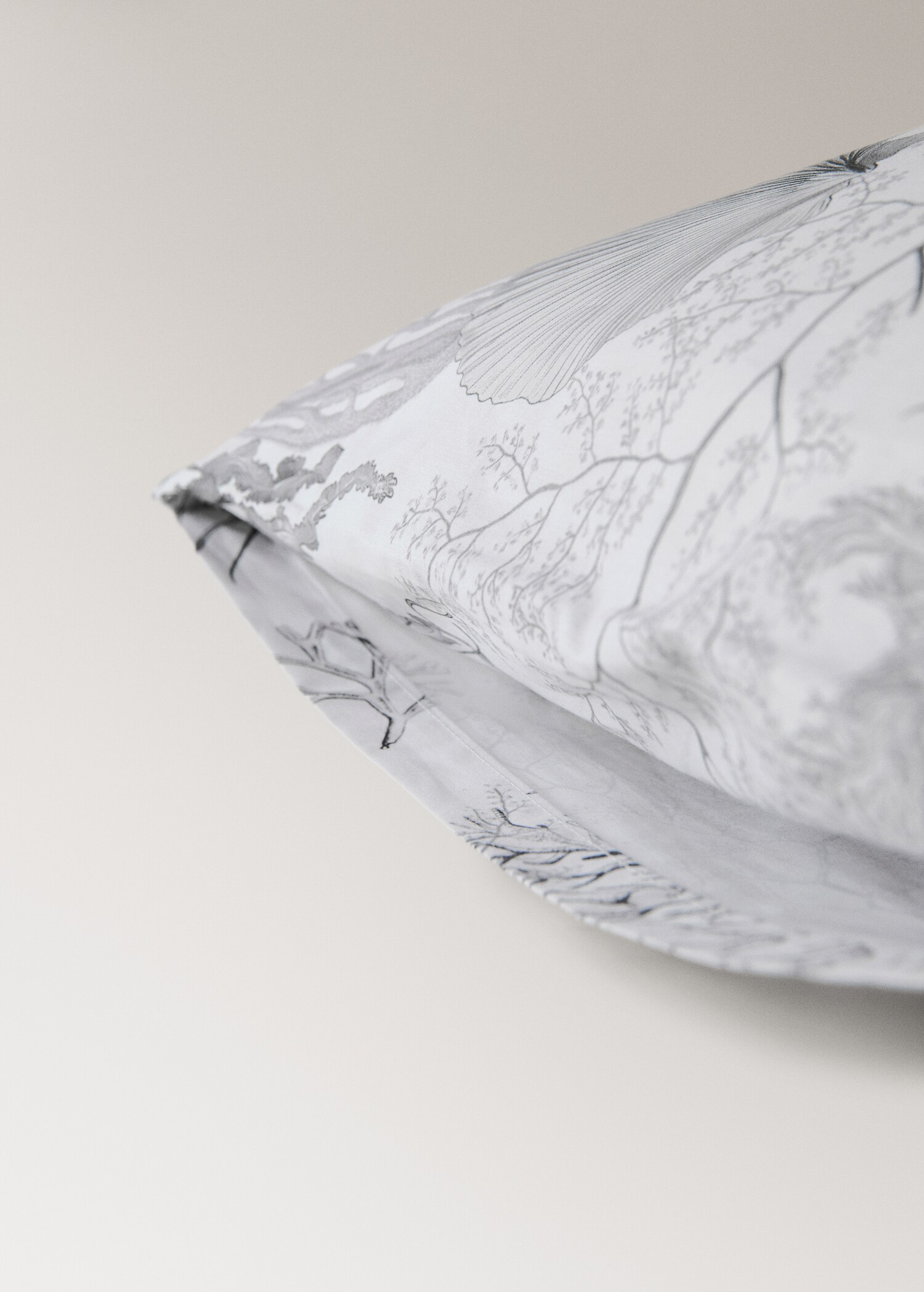 Two printed percale pillowcases with a sea motif 50x75 cm - Details of the article 2