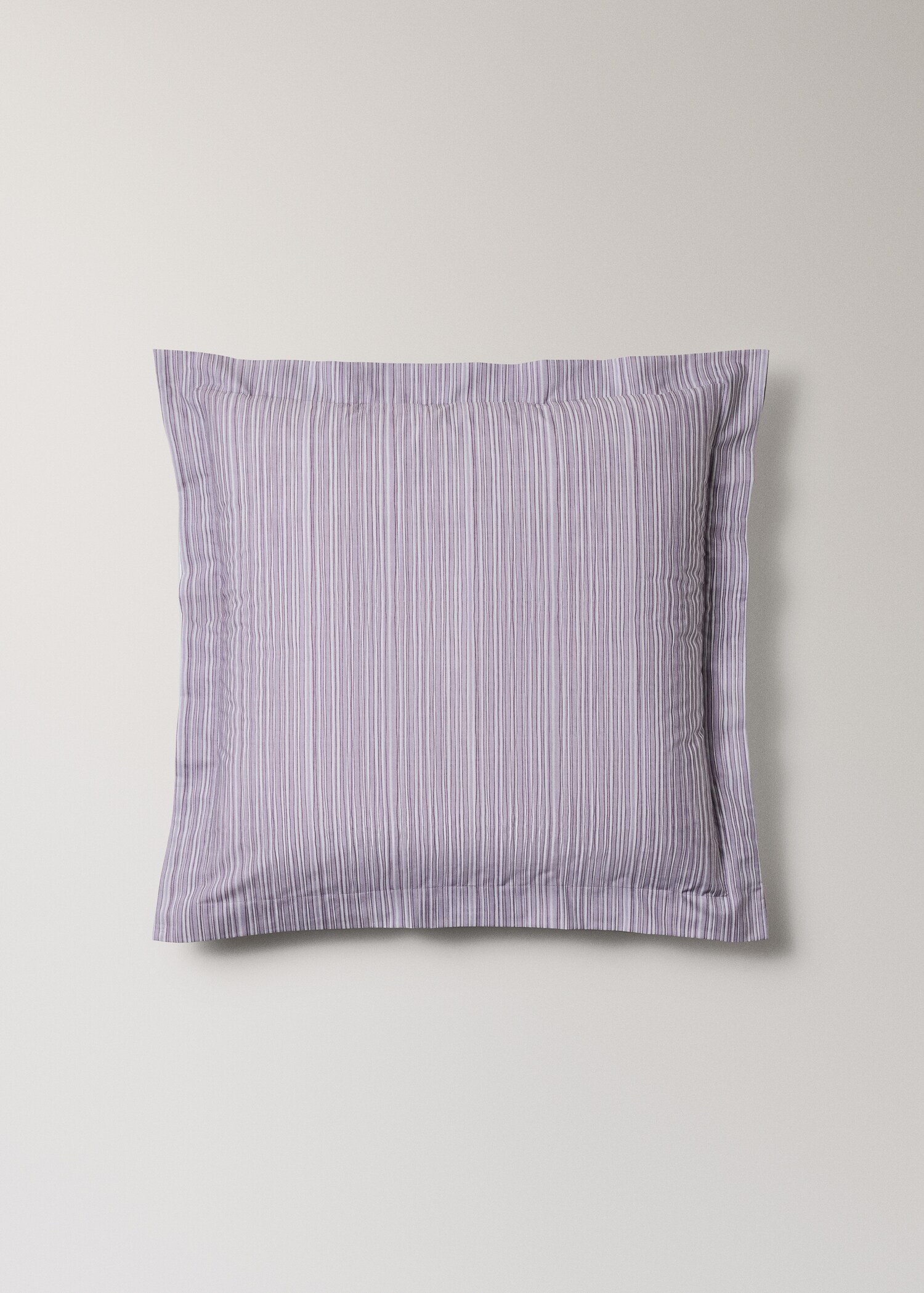 Two decorative floral print pillow covers 60x60 cm - Article without model