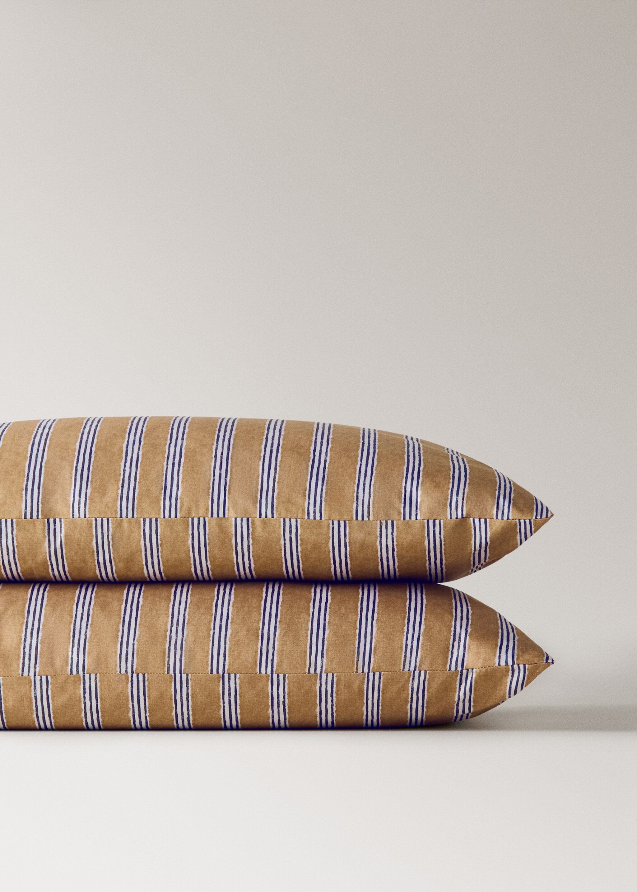 Two tricolour striped percale cotton pillowcases 50x75 cm - Details of the article 3, Ochre. Ref: 27012971-00.