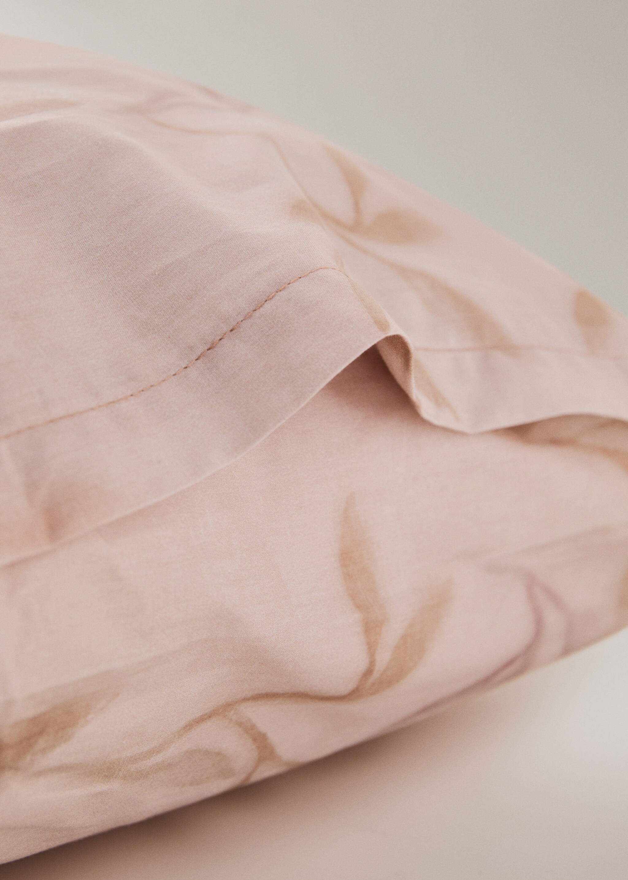 Dues fundes coixí cotó percala estampat fulles 50x75 cm - Detall de l'article 1, Préssec. Ref: 27012974-00.