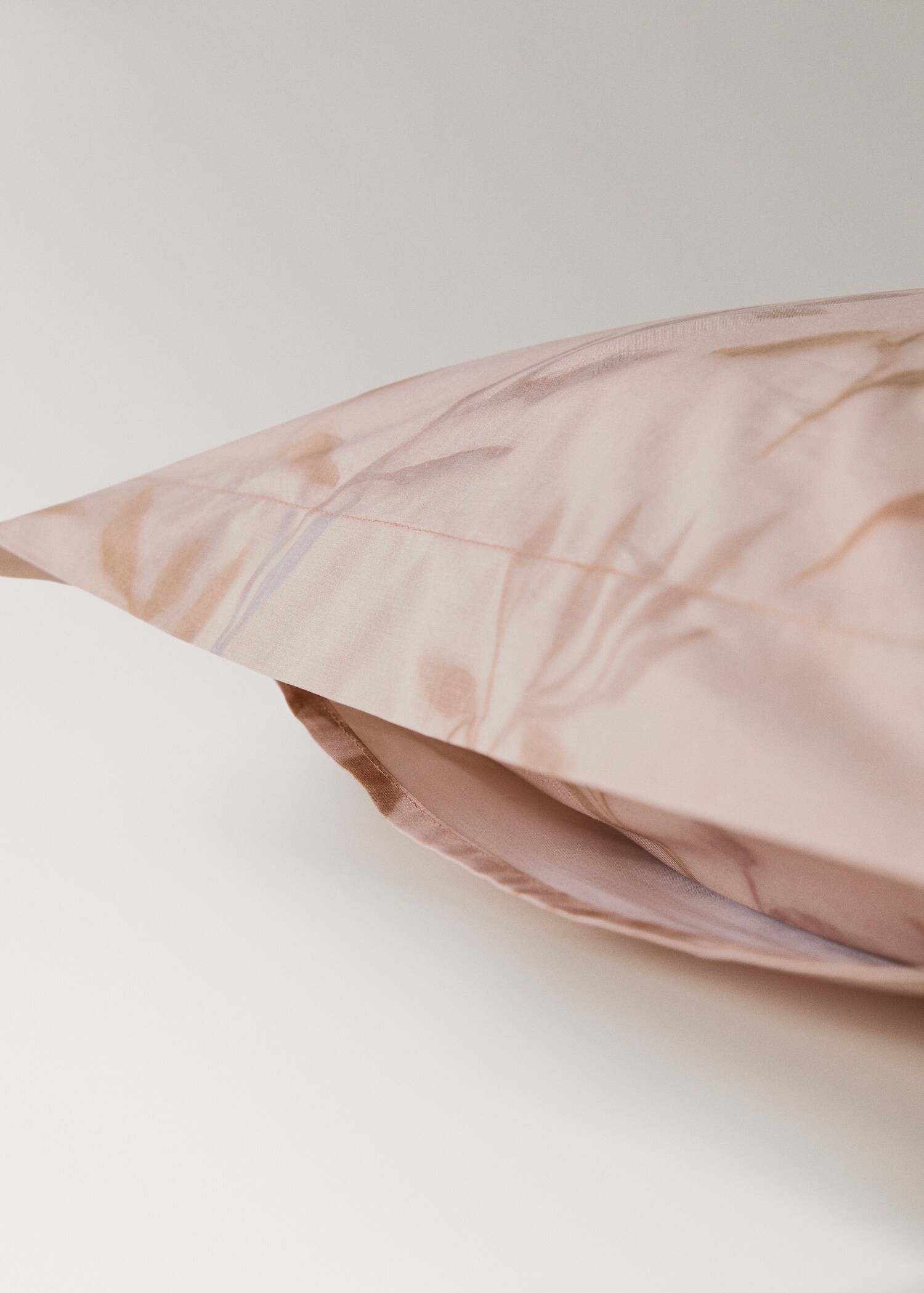 Dues fundes coixí cotó percala estampat fulles 60x60 cm - Detall de l'article 2