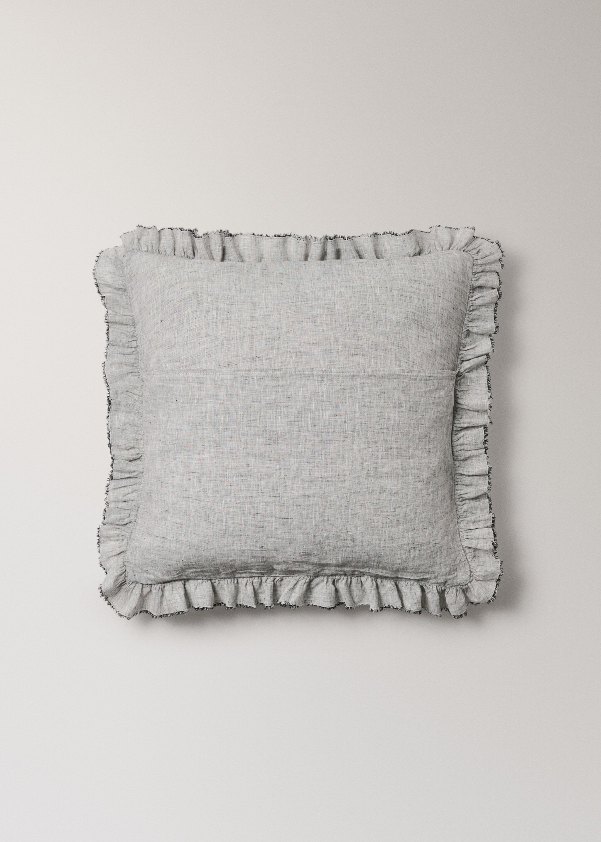 Linen pillowcase with ruffles 60x60 cm - Details of the article 3, Dark Heather Grey. Ref: 27012989-00.