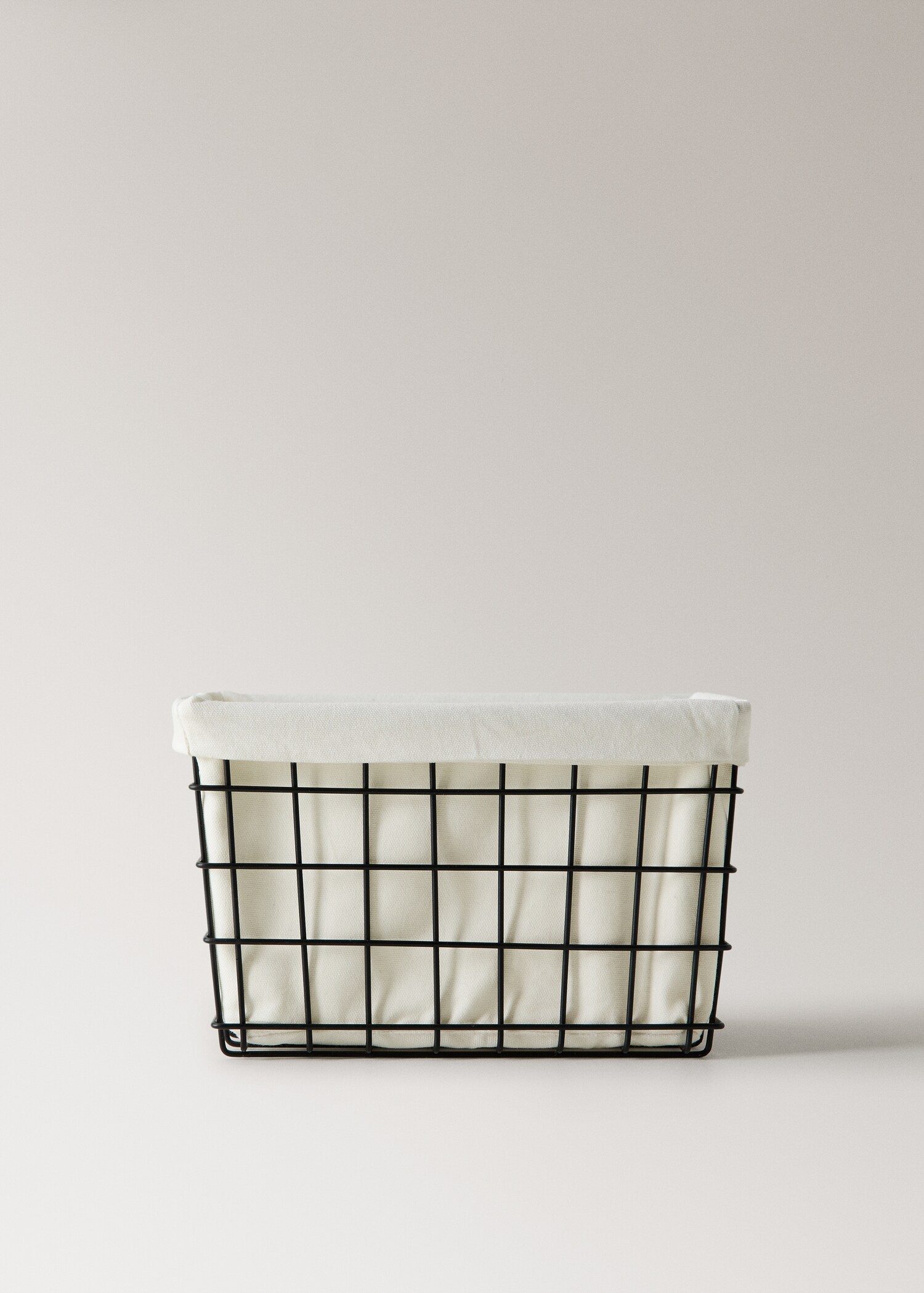 Small rectangular lined basket - Article without model