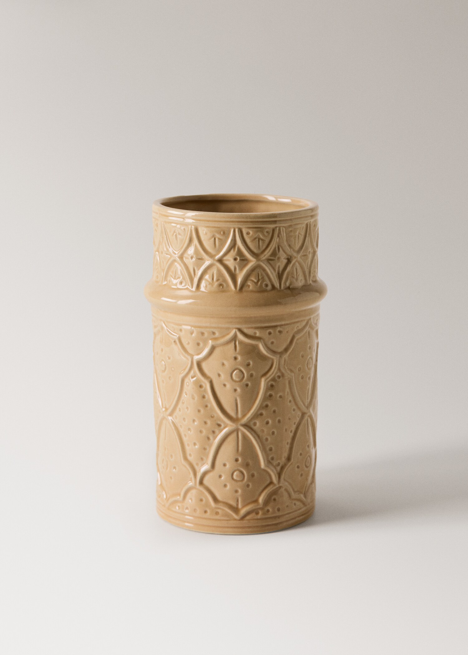 Medium stoneware embossed vase - Article without model