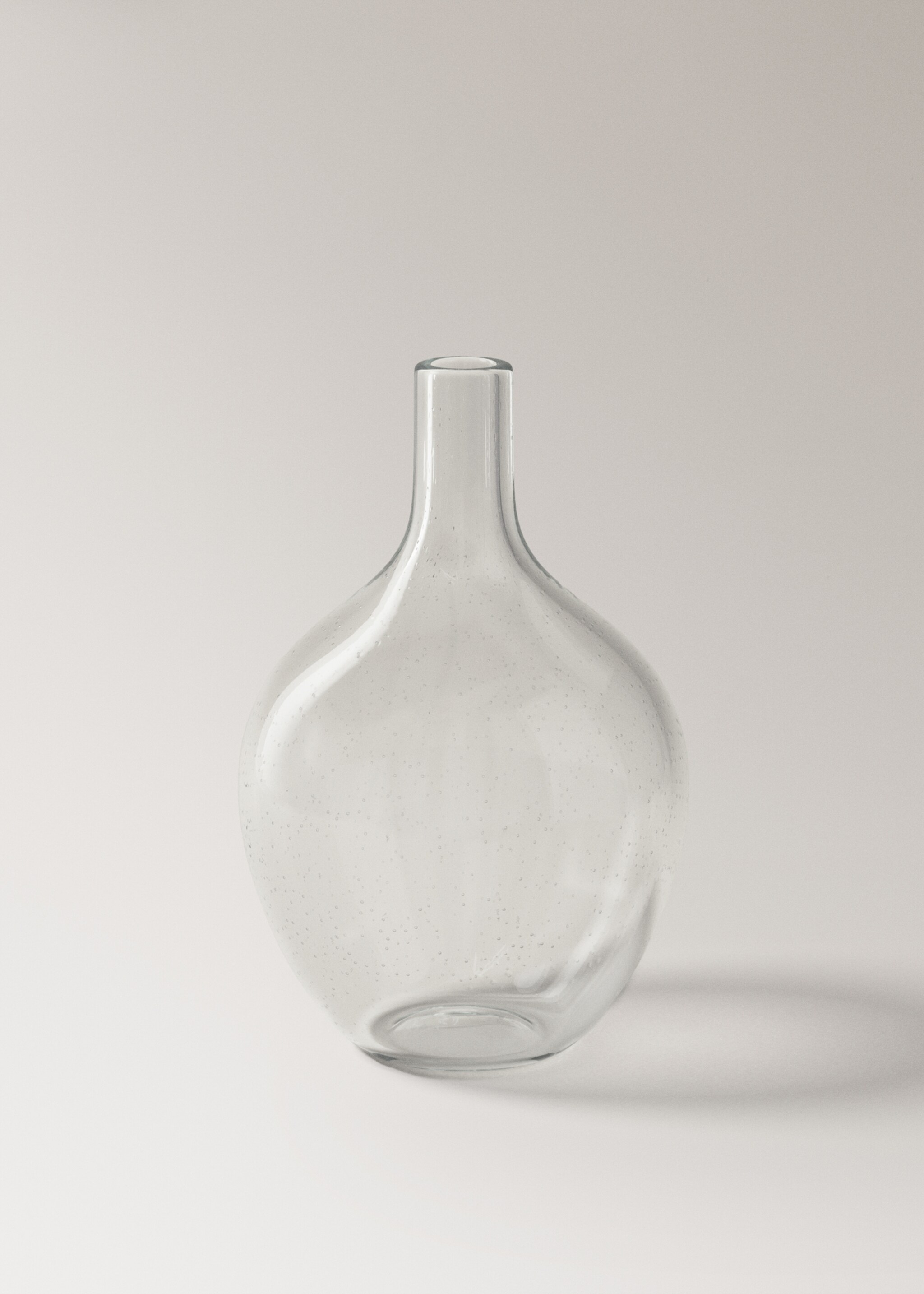 Medium glass bottle vase - Article without model, Ice Grey. Ref: 27013306-00.