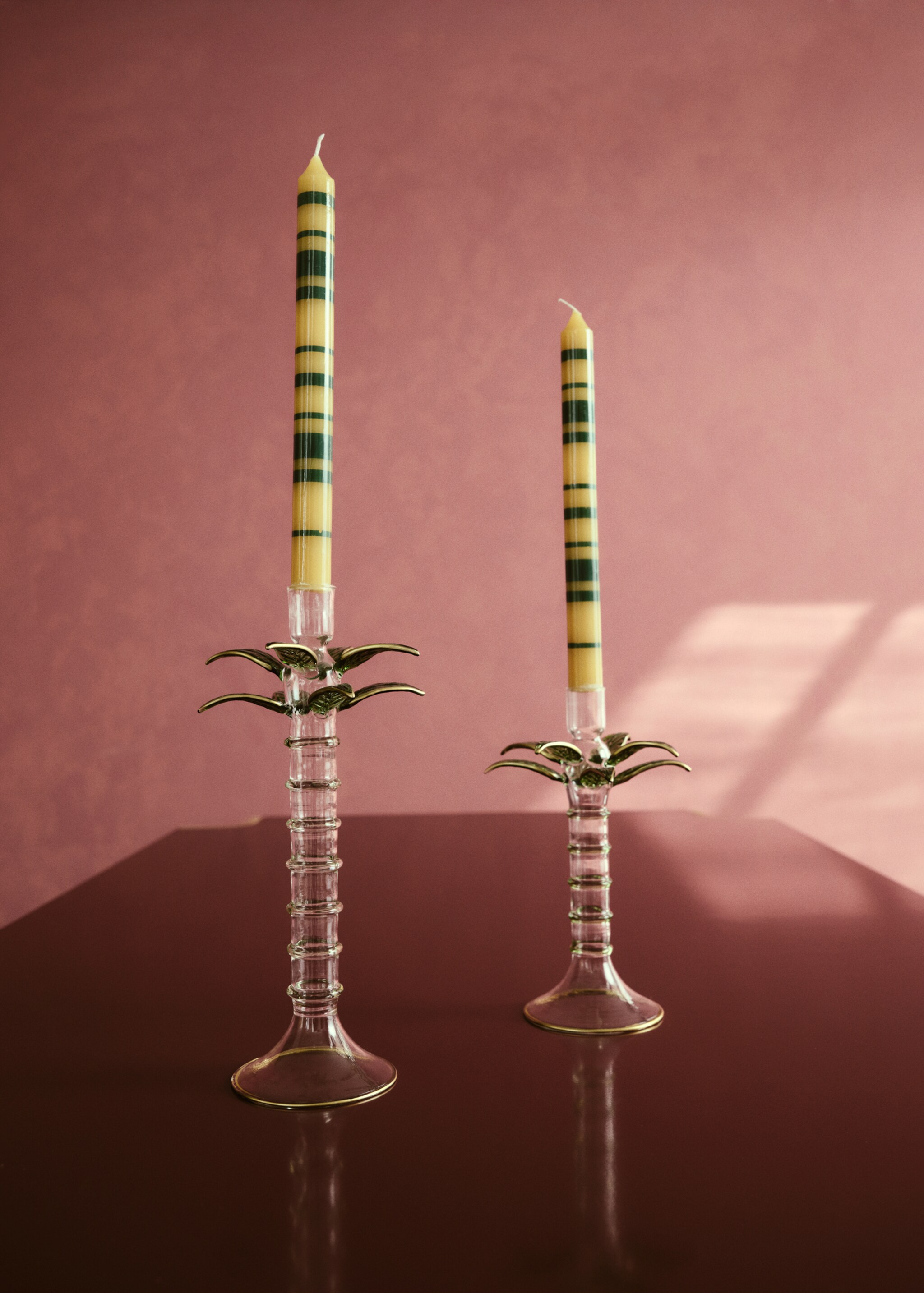 Κηροπήγιο από βοριοπυριτικό γυαλί φοίνικας χαμηλό - Λεπτομέρεια του προϊόντος 6, Πράσινο. Ref: 27013312-00.