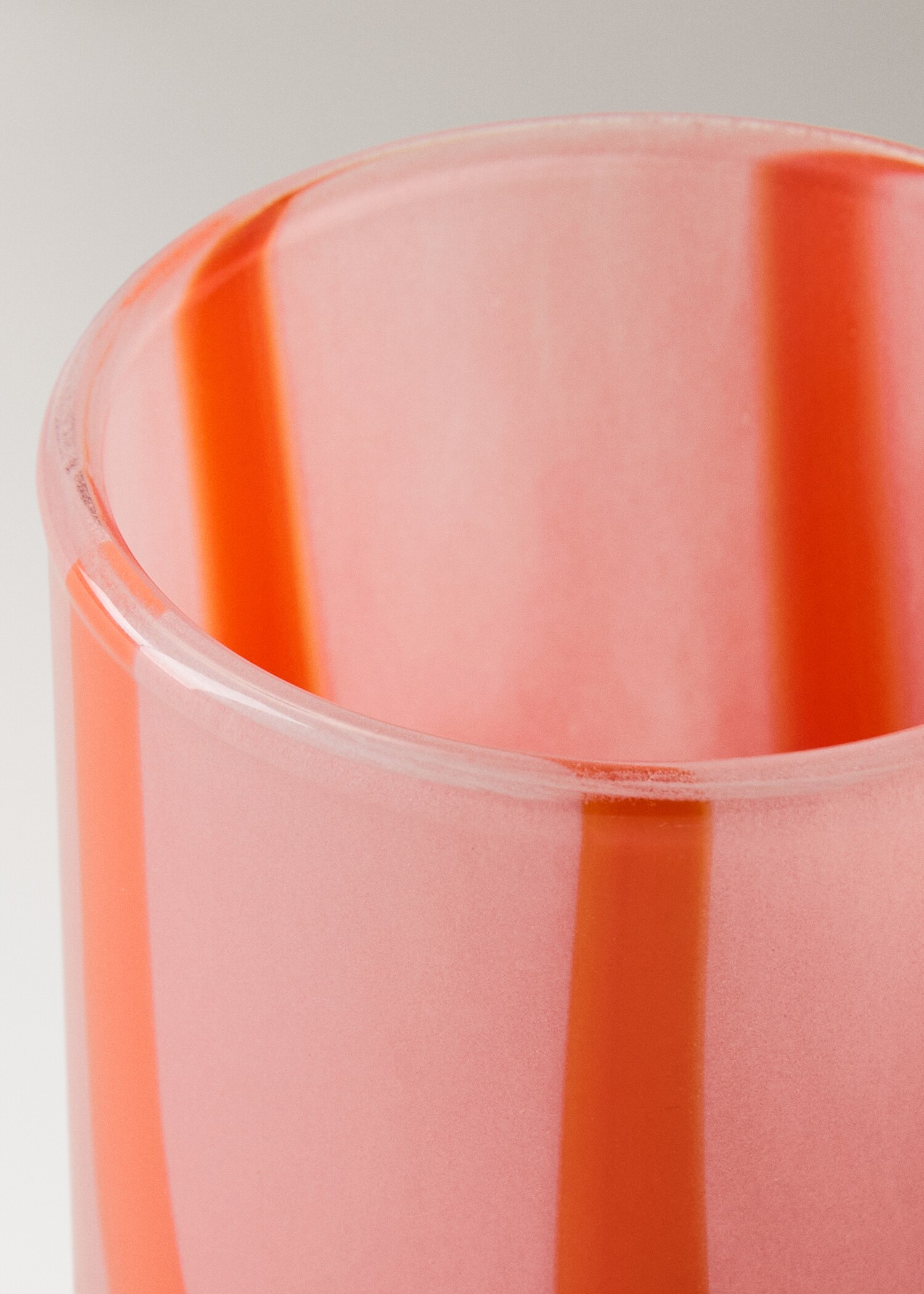 Blown glass candleholder - Details of the article 1