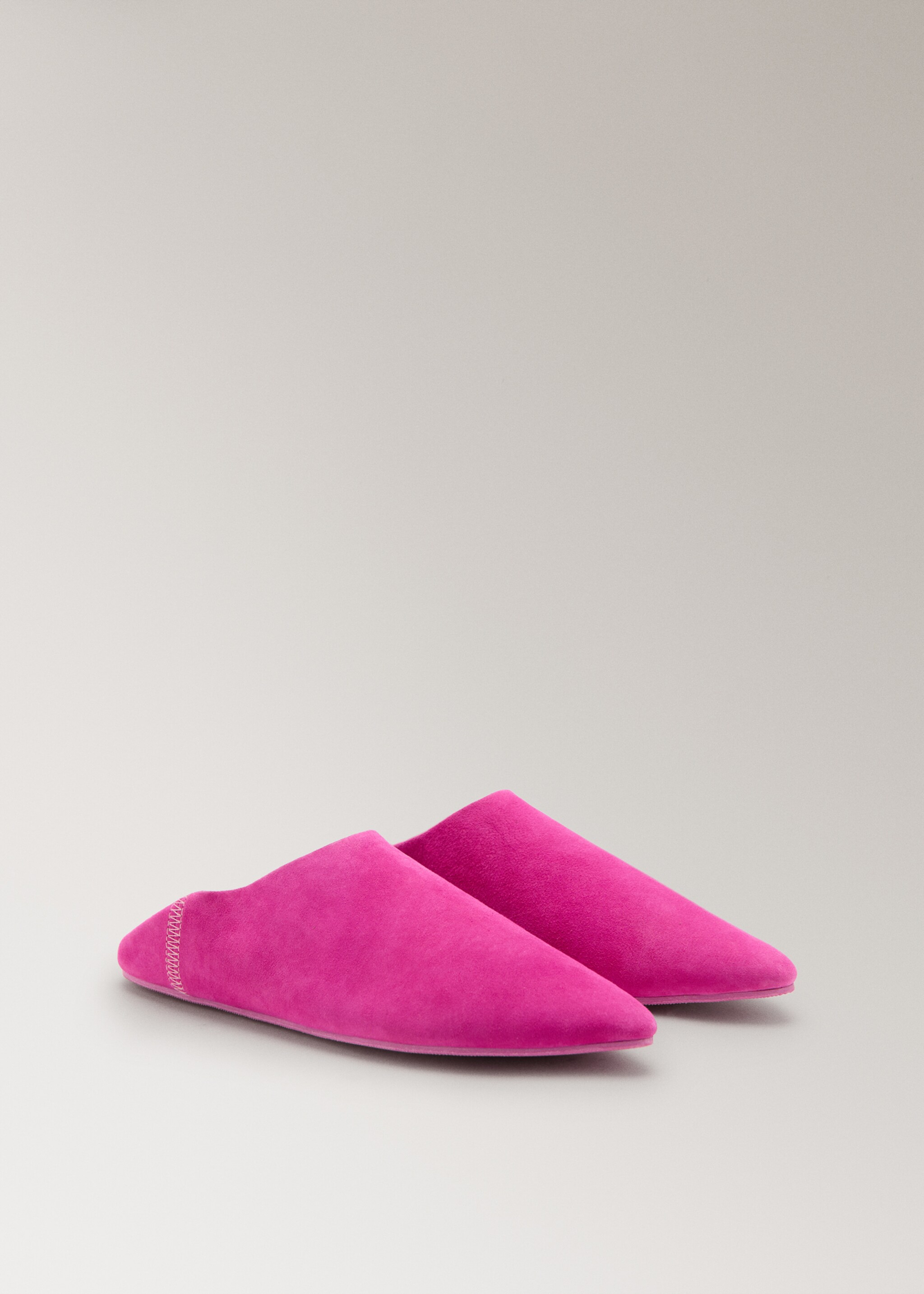 Leather clogs with stitching detail - Medium plane, Fuchsia. Ref: 27013319-00.