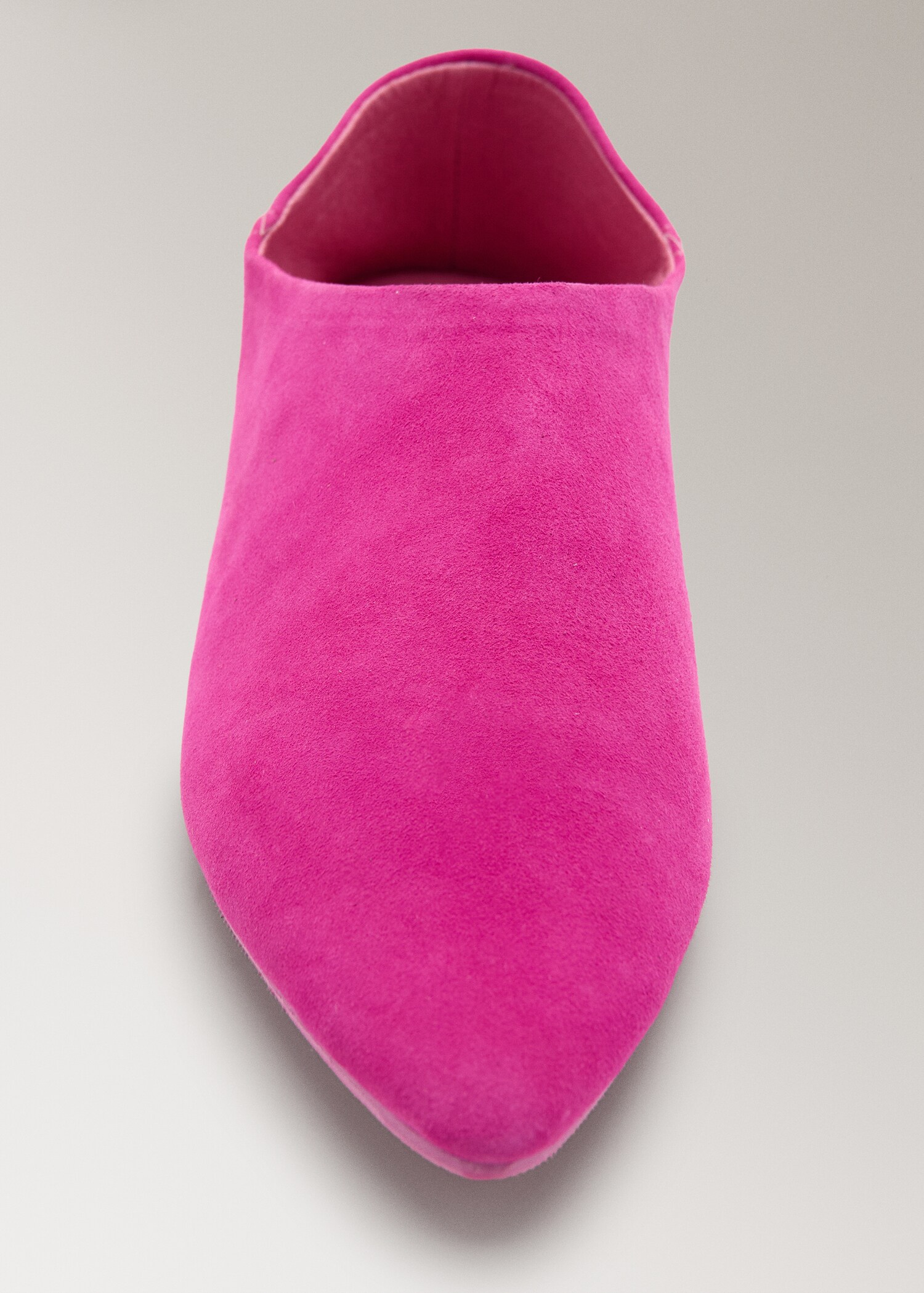 Leather clogs with stitching detail - Details of the article 1