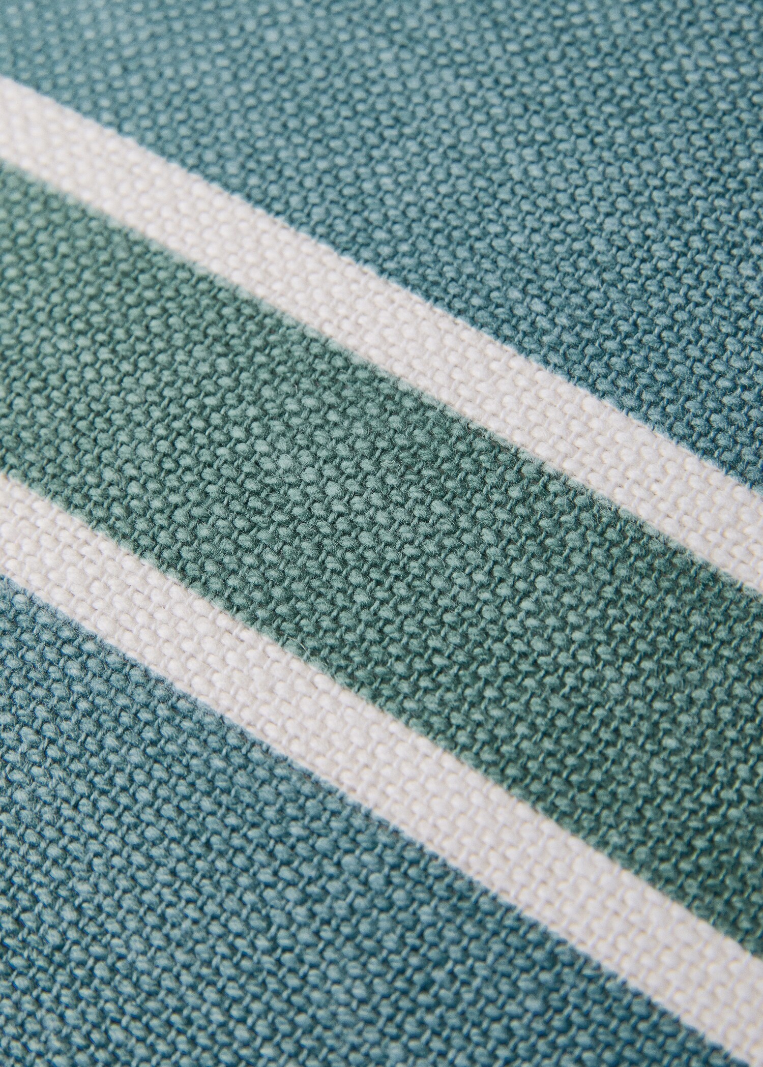 Cotton cushion cover with printed stripes 45x45 cm - Details of the article 3