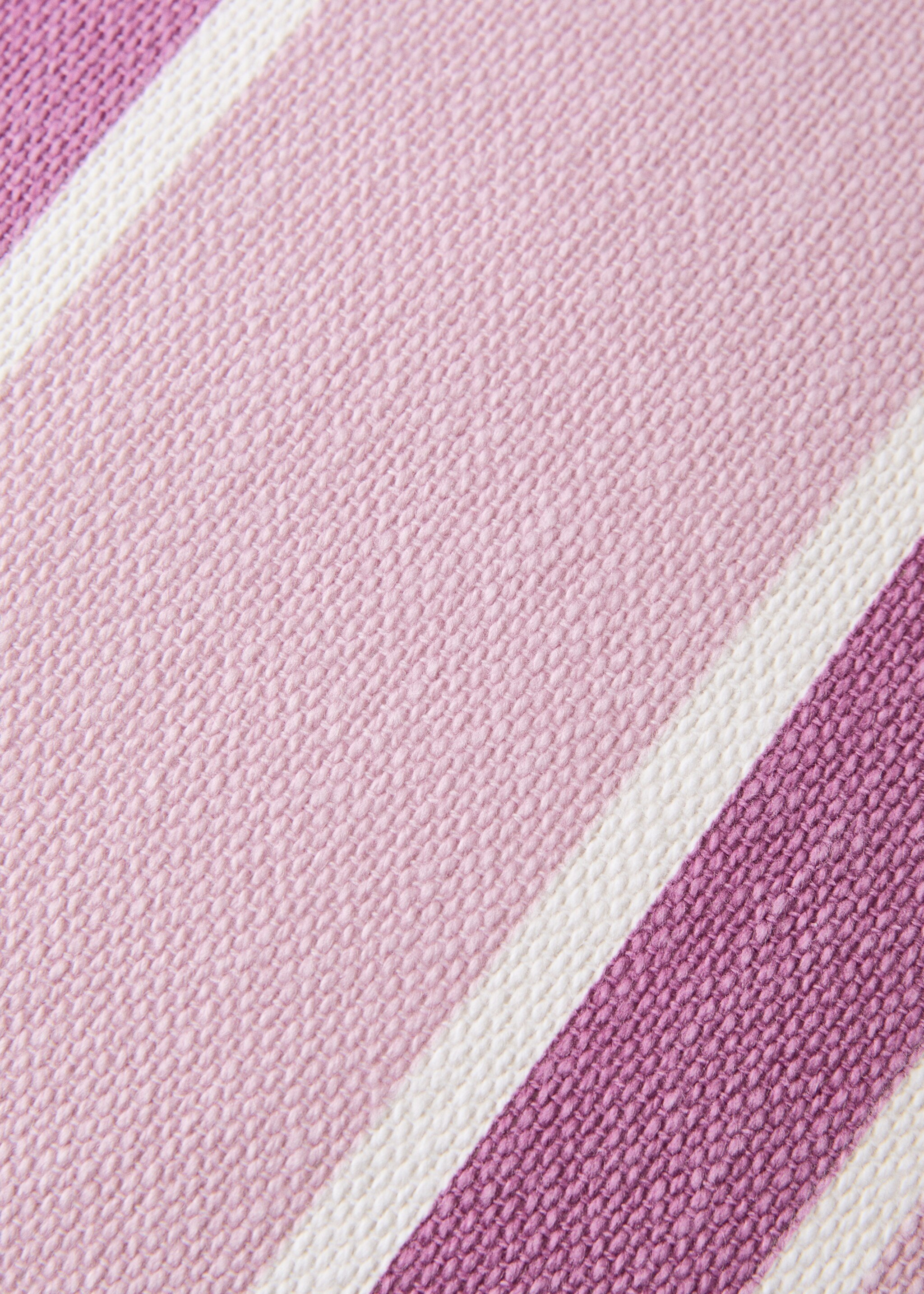 Cotton cushion cover with printed stripes 45x45 cm - Details of the article 2, Pastel Pink. Ref: 27013321-00.