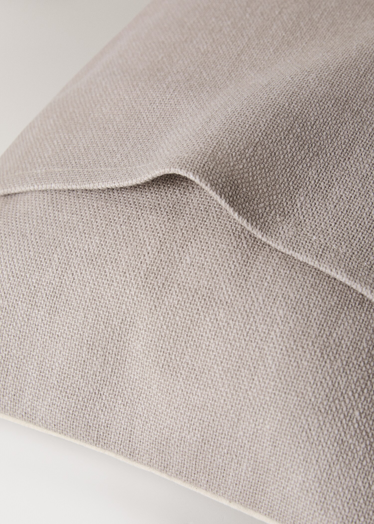 Cotton cushion cover with structure 30x50cm - Details of the article 2