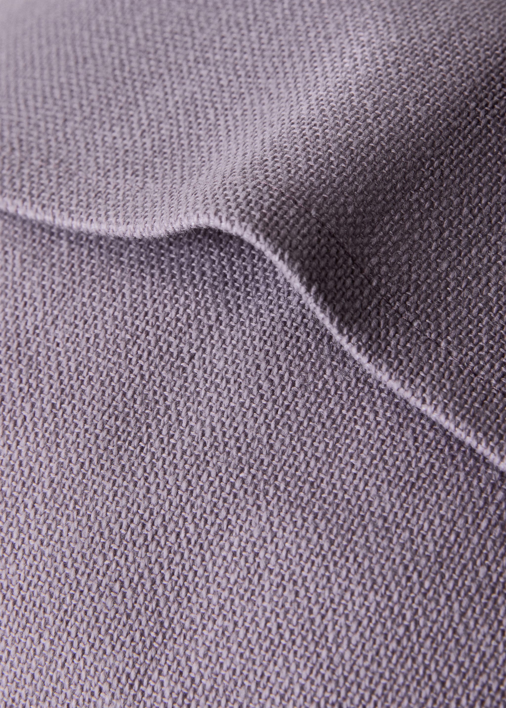 Paspelierter Kissenbezug 45 x 45 cm - Detail des Artikels 2, Brombeere. Ref: 27013323-00.