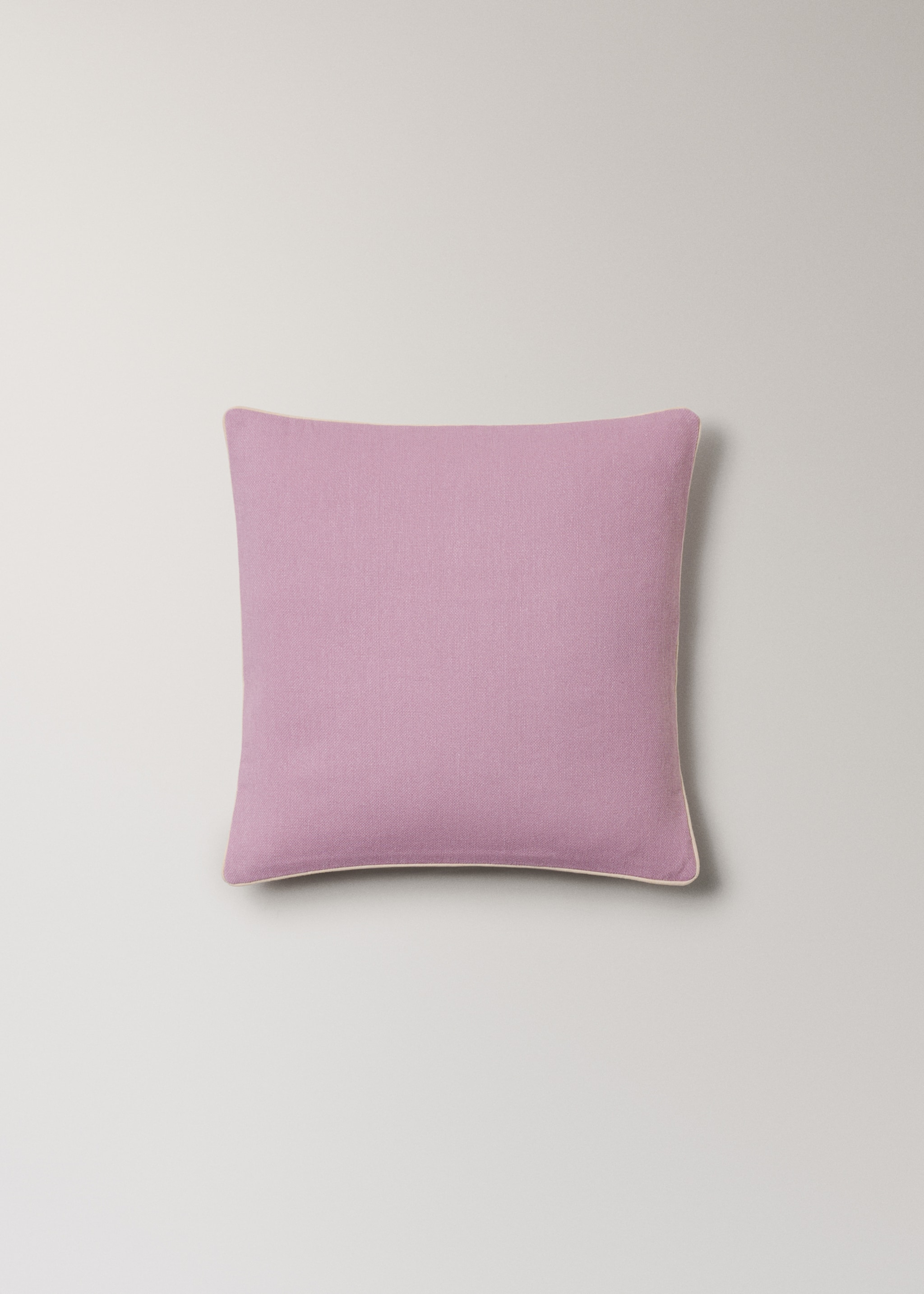 Piping cushion cover 45x45cm - Article without model, Pastel Pink. Ref: 27013323-00.