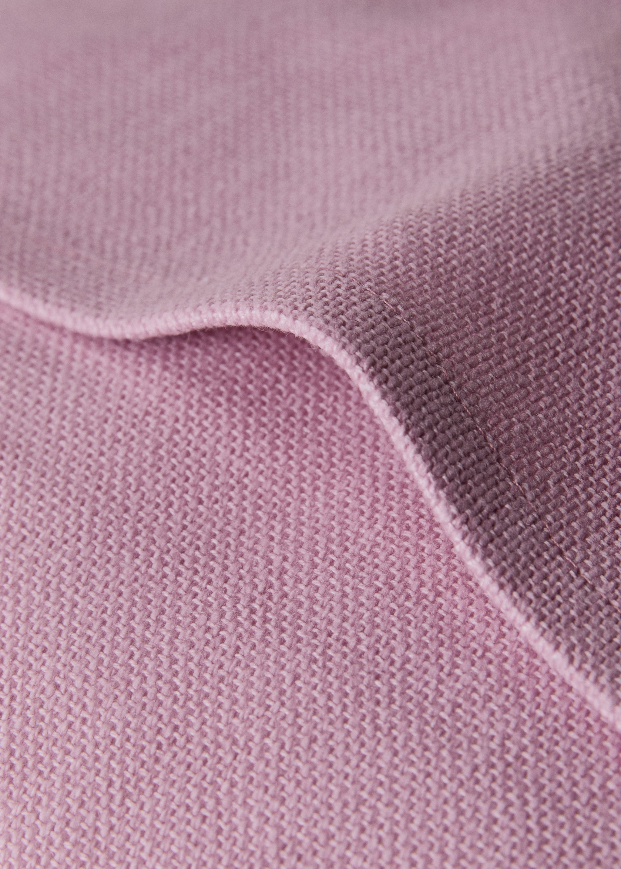 Piping cushion cover 45x45cm - Details of the article 2, Pastel Pink. Ref: 27013323-00.