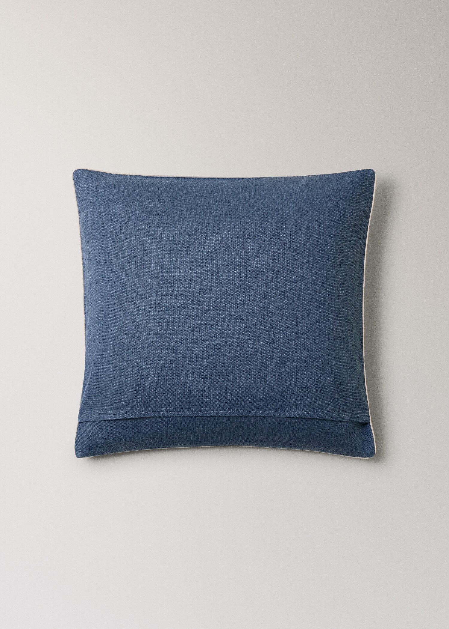 Cotton cushion cover with structure 60x60cm - Details of the article 4