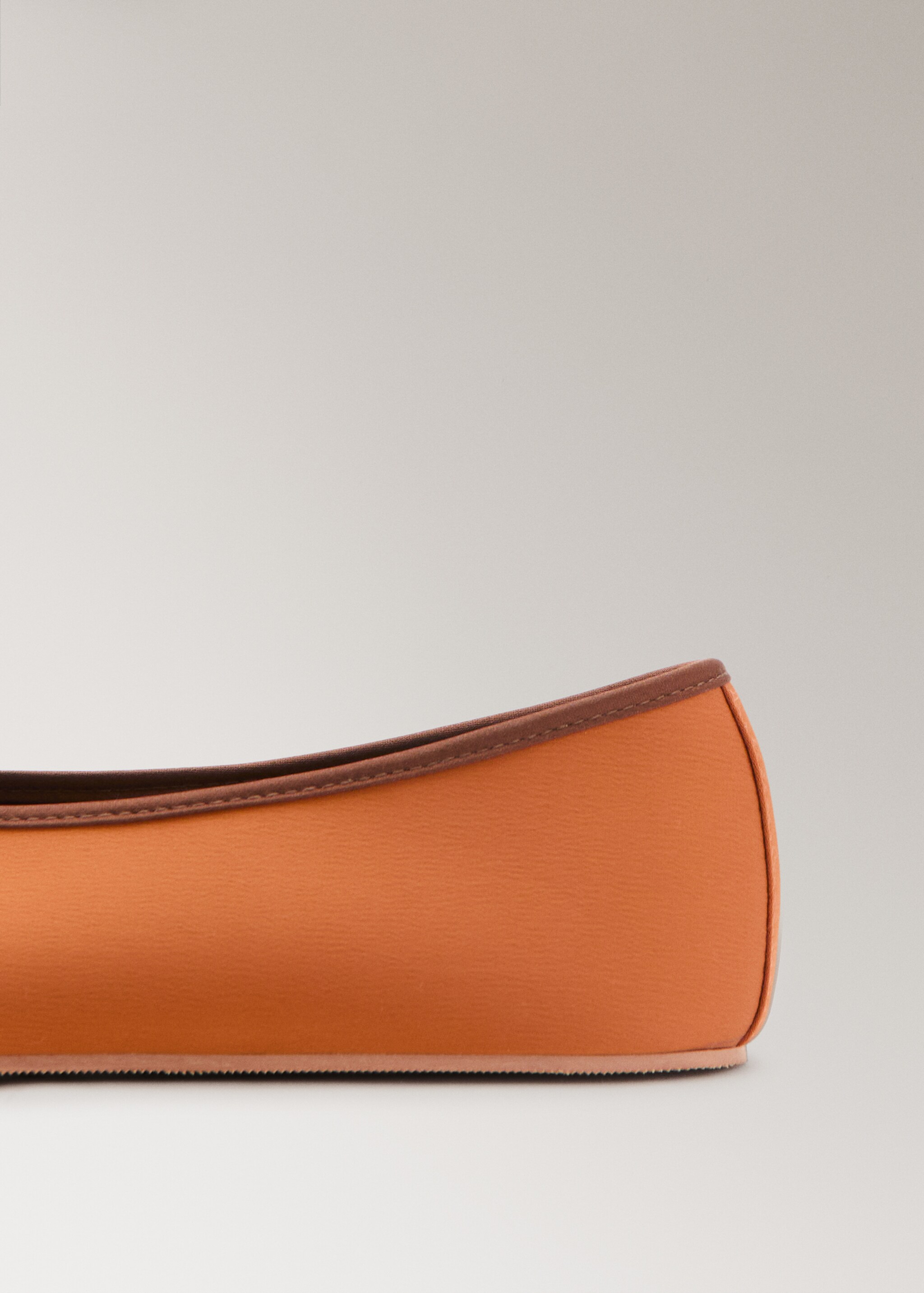 Satin ballet flats with contrast piping - Details of the article 1, Orange. Ref: 27013325-00.