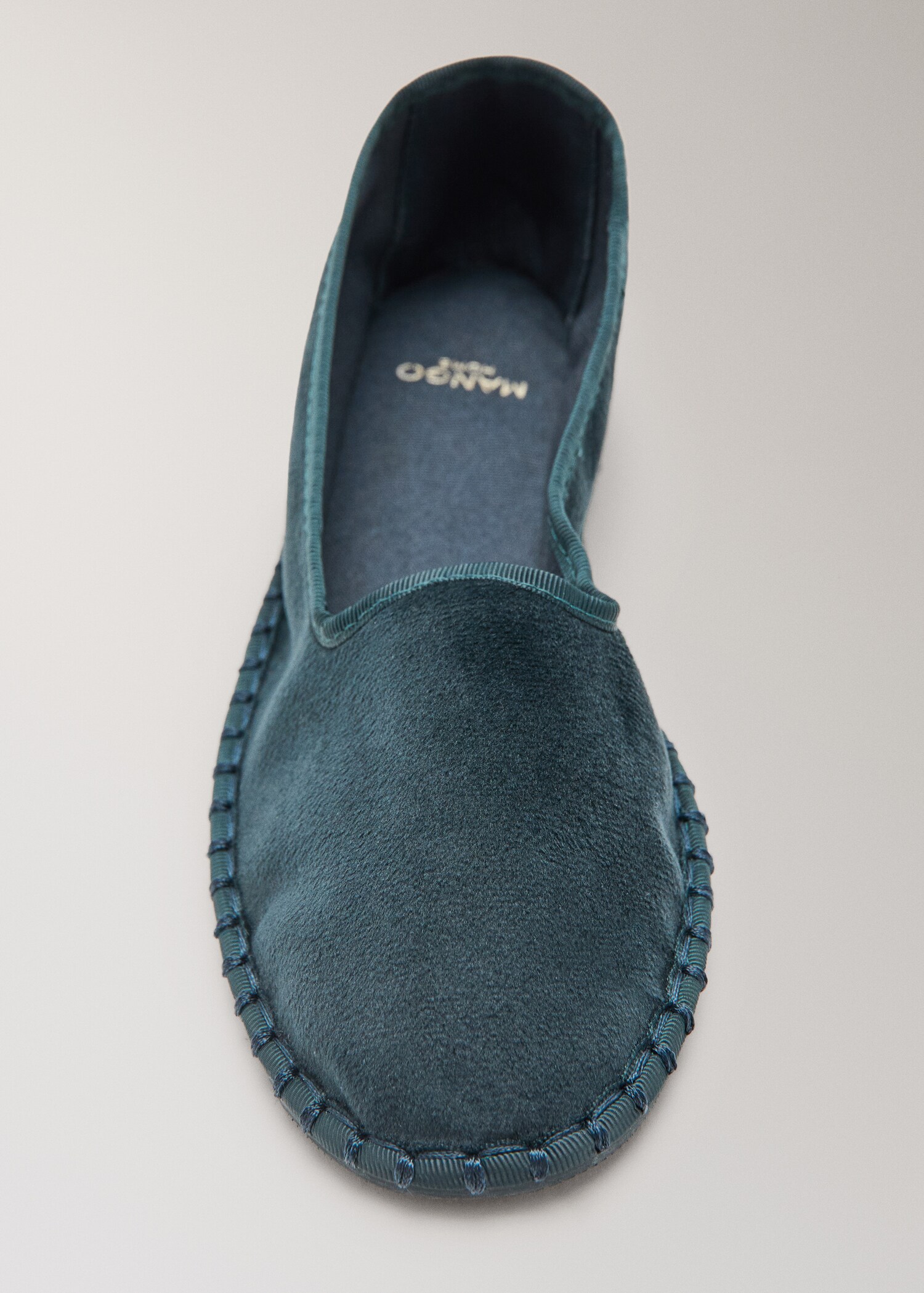 Velour shoes - Details of the article 1