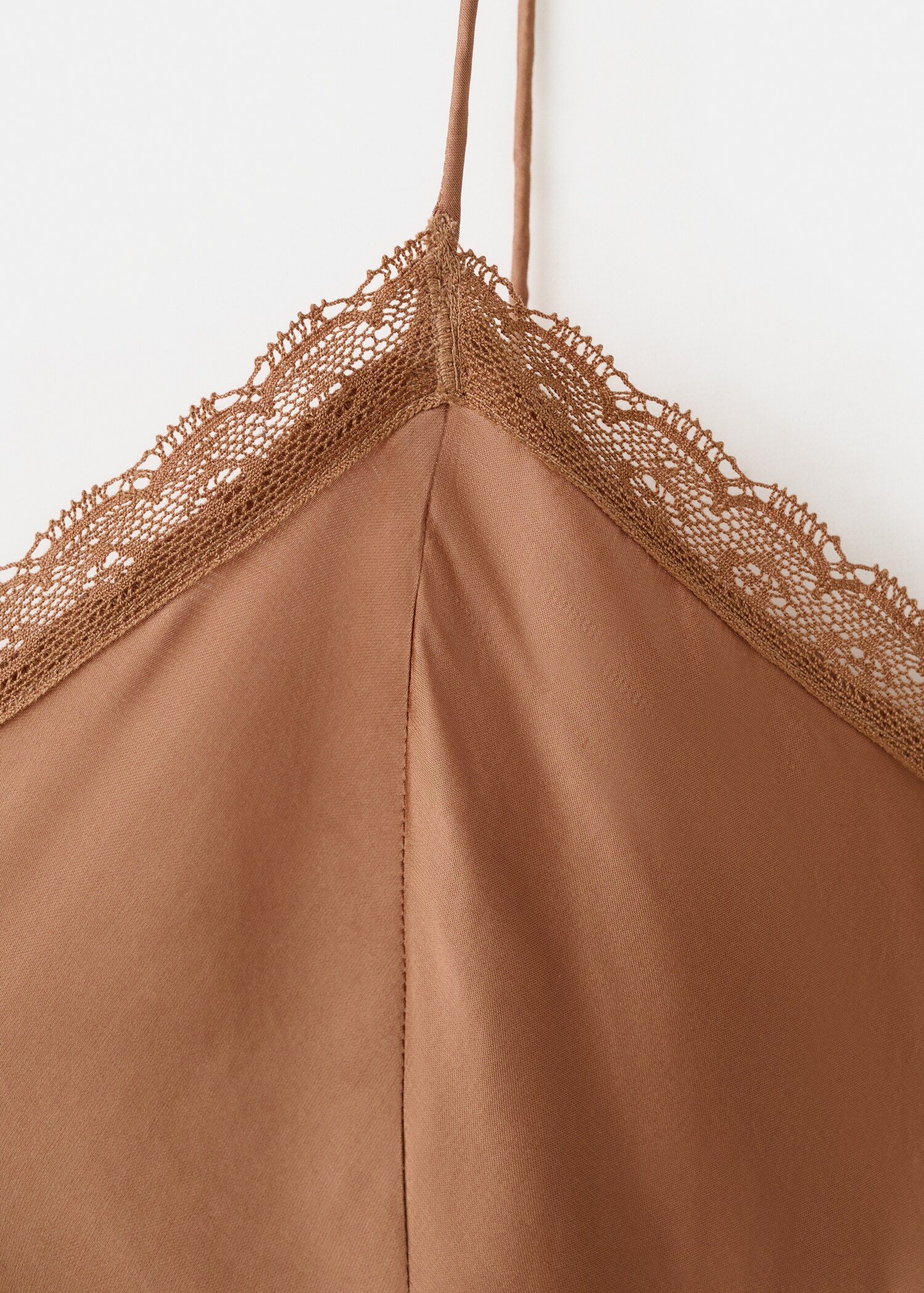 Satin nightgown with straps - Details of the article 0