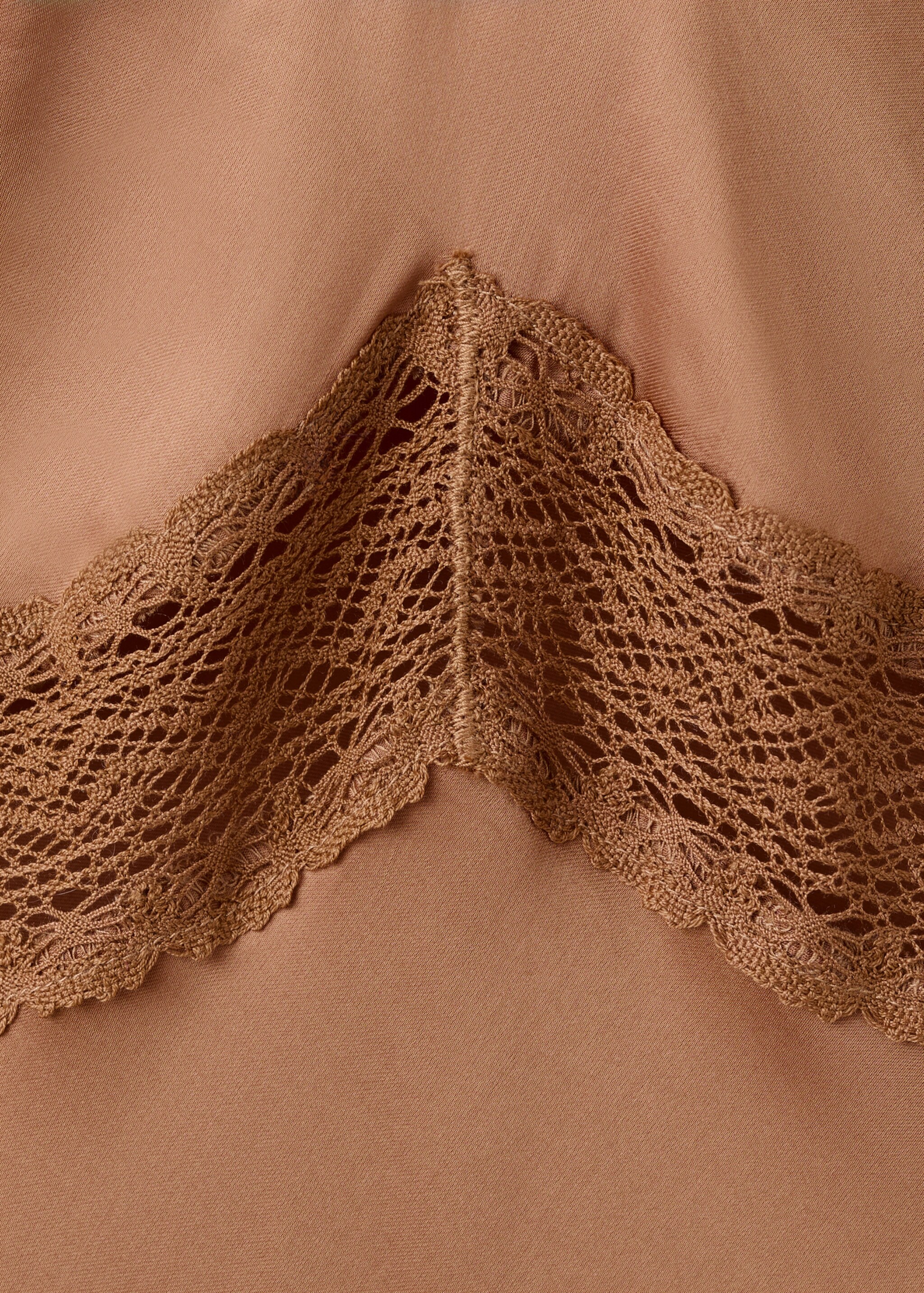 Satin nightgown with straps - Details of the article 8, Copper. Ref: 27013331-00.