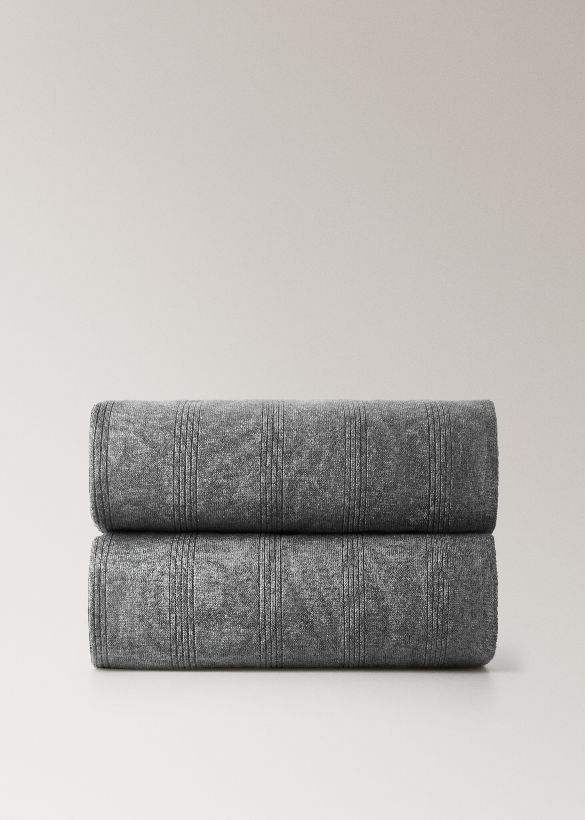 Kaschmir-Kinderdecke - Artikel ohne Model, Grau. Ref: 27013332-00.