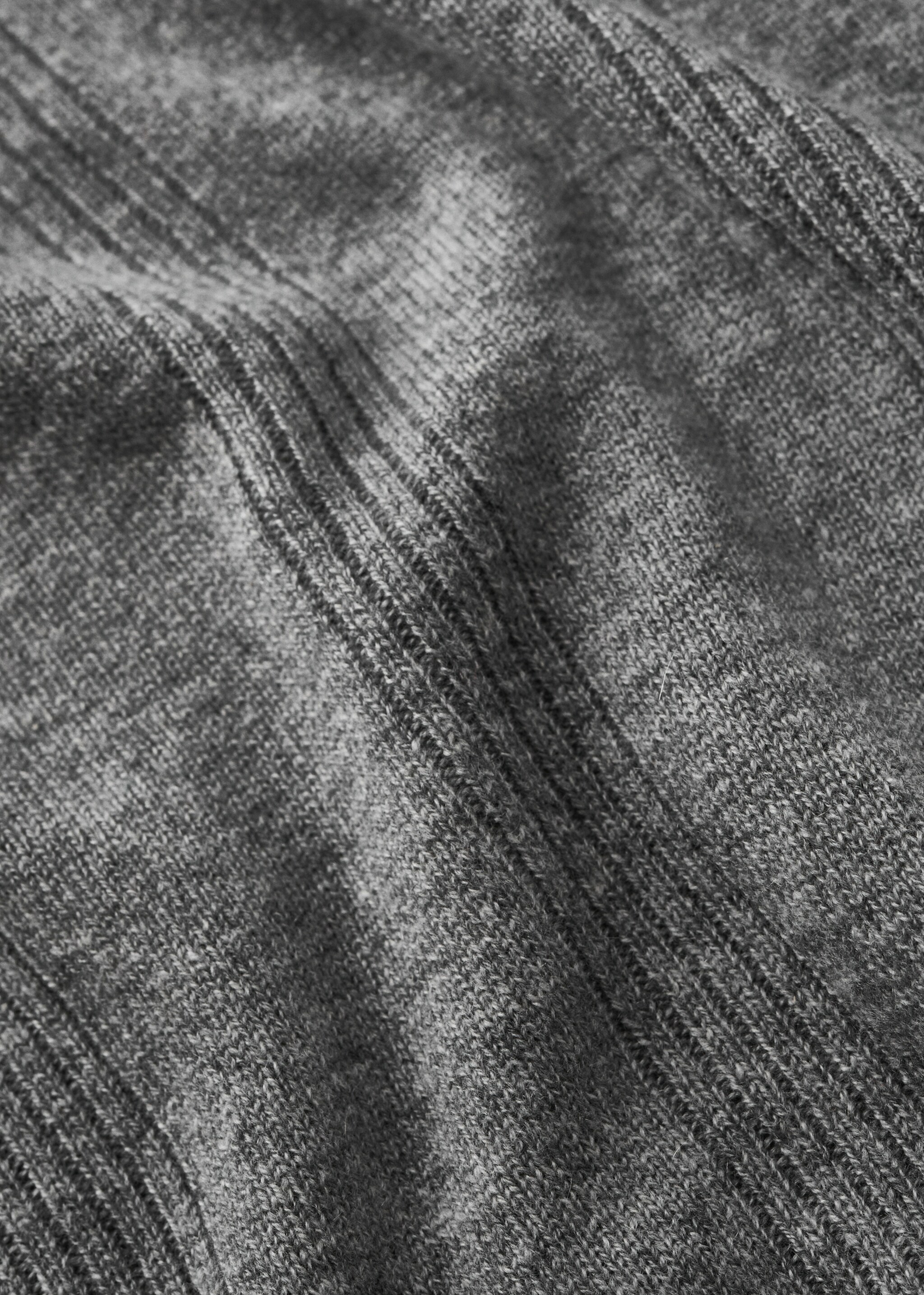 Kaschmir-Kinderdecke - Detail des Artikels 2, Grau. Ref: 27013332-00.