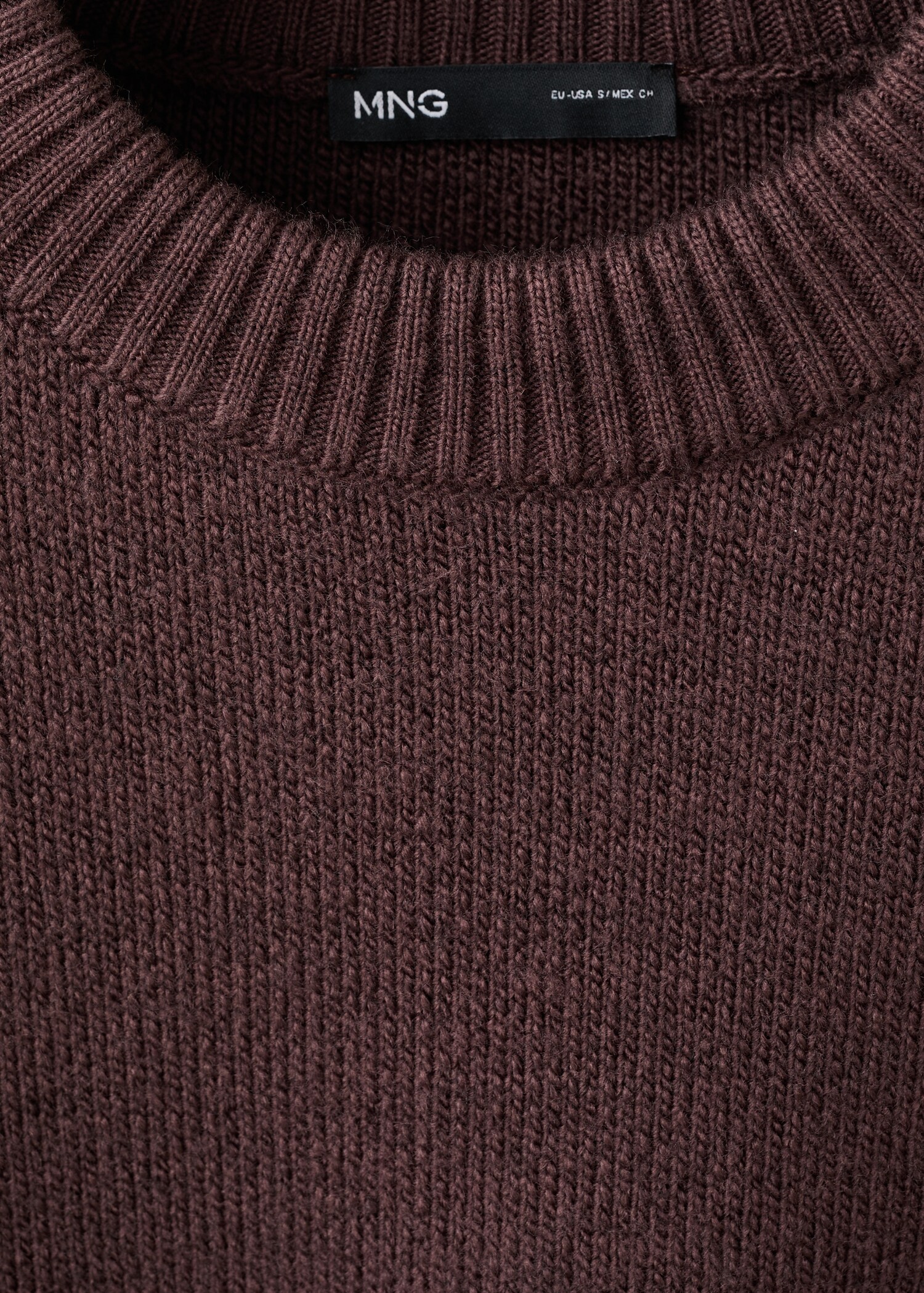 Round-neck knitted sweater - Details of the article 8