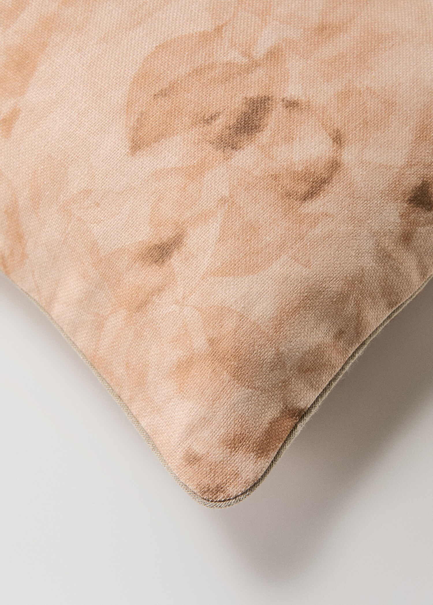 Лляна наволочка на декоративну  подушку з квітковим принтом 40x60 см - Детальніше про товар 1