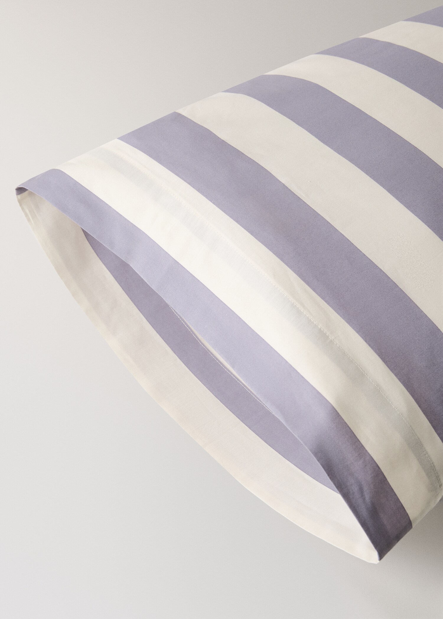 Percale cotton pillowcase, 200 thread count, striped print, 45x110 cm - Details of the article 2