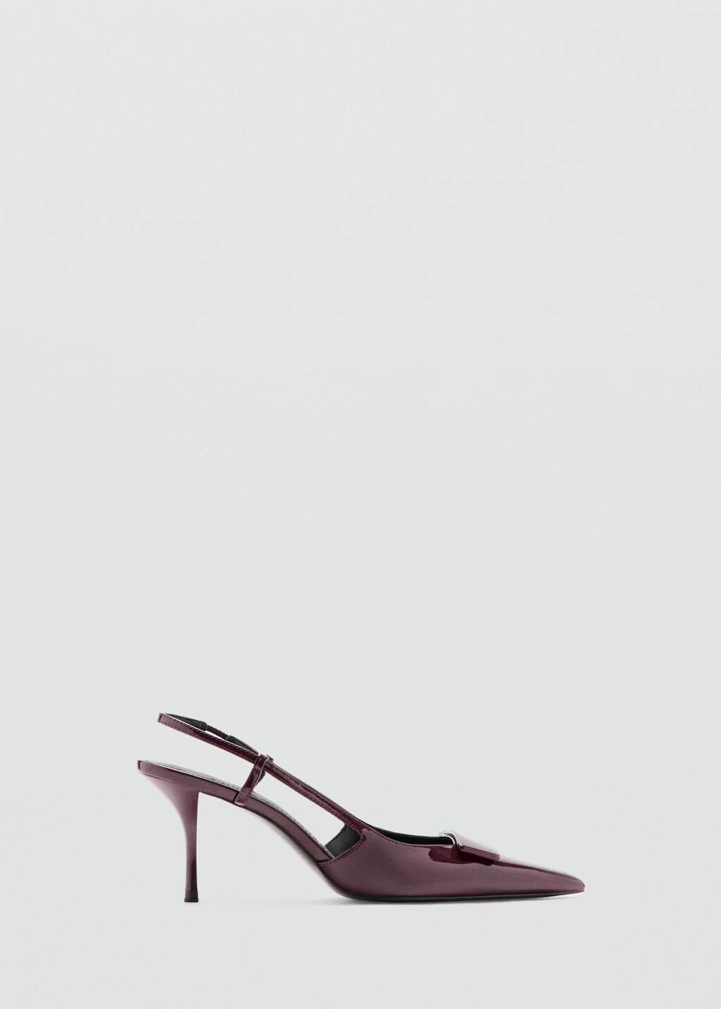 Patent heeled shoes