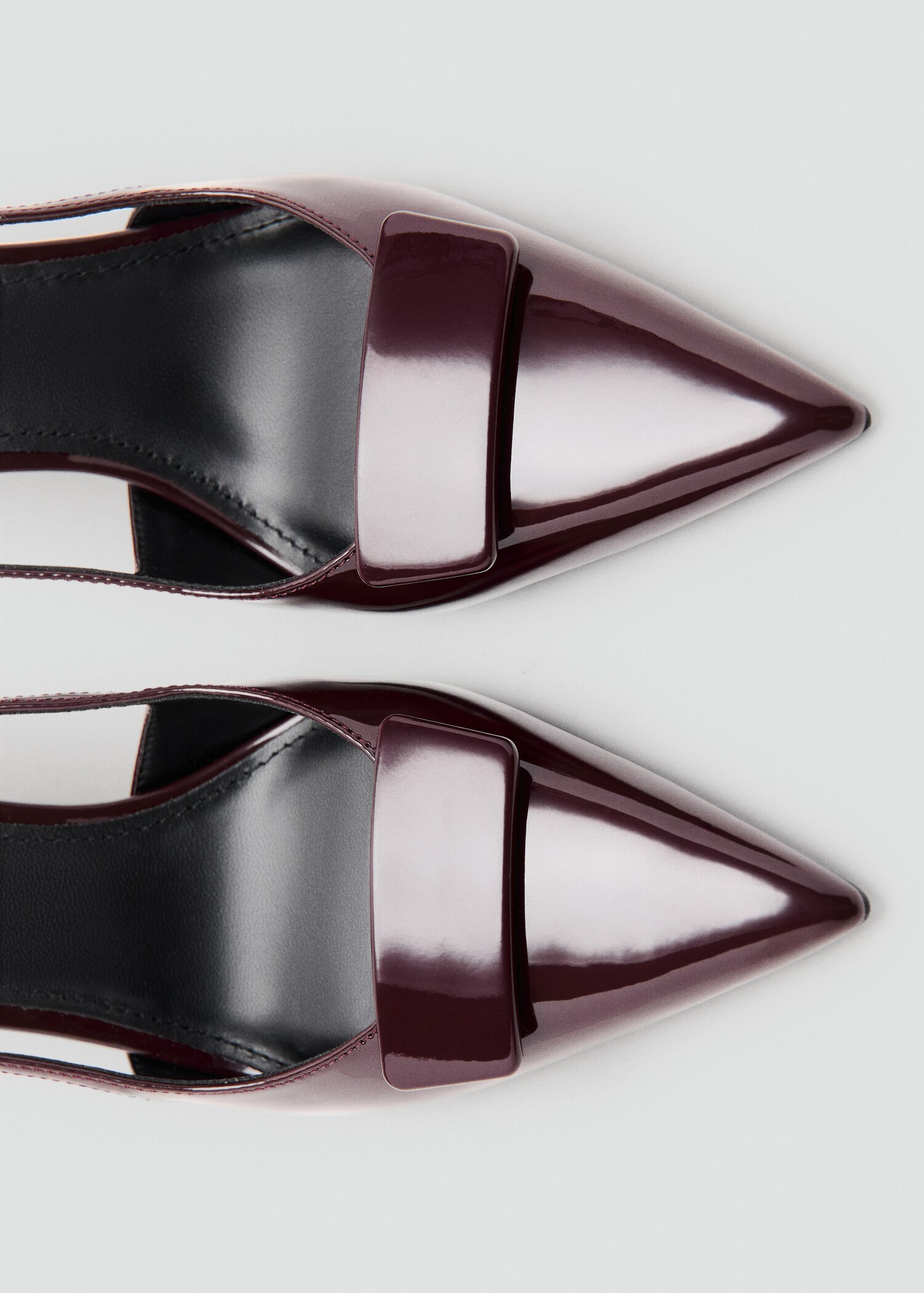 Chaussures à talon en cuir vernis - Détail de l'article 1