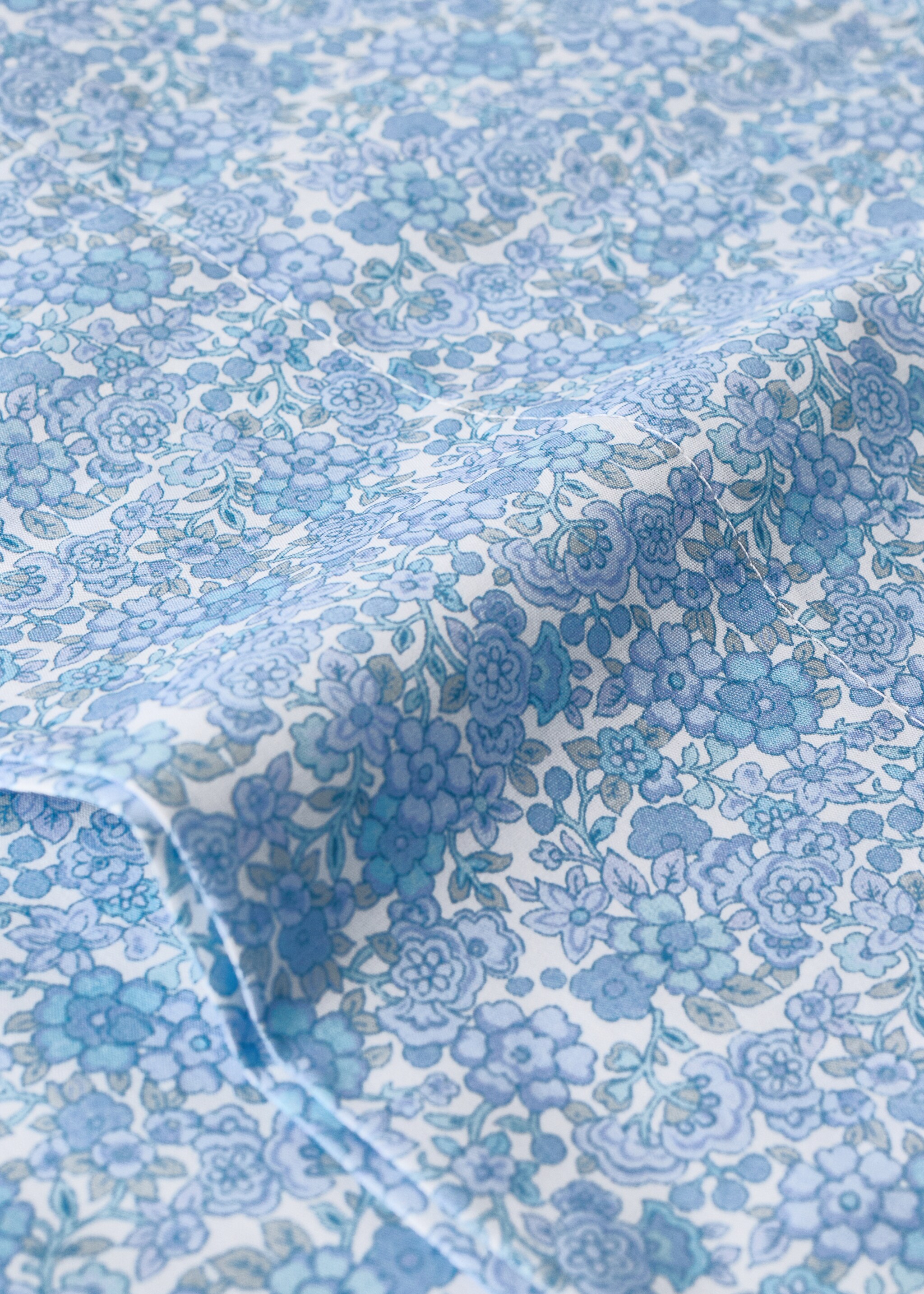 Cot bed pillowcase in floral percale - Details of the article 2, Blue. Ref: 27014060-00.