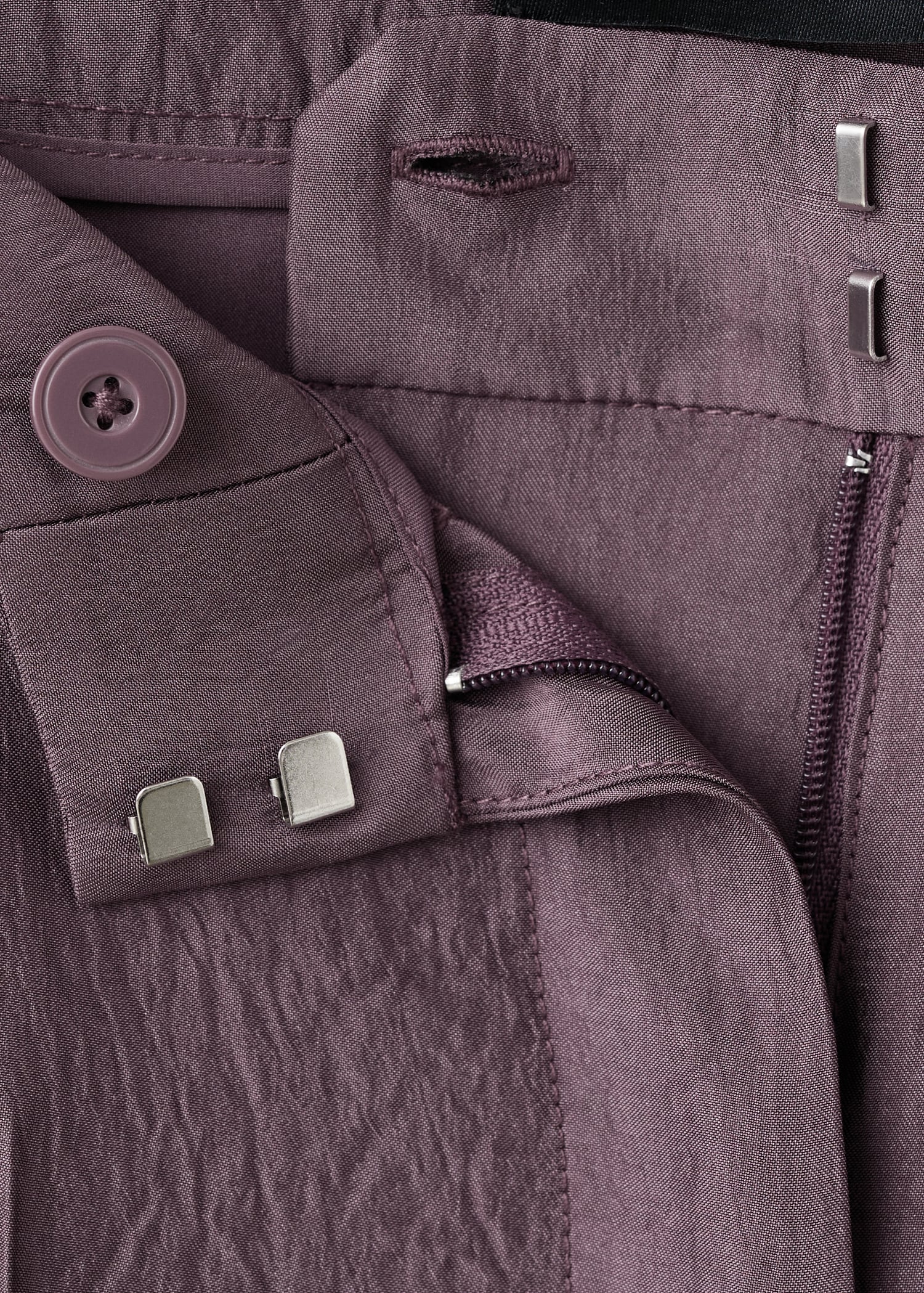 Gerade Hose mit mittlerem Bund - Detail des Artikels 8