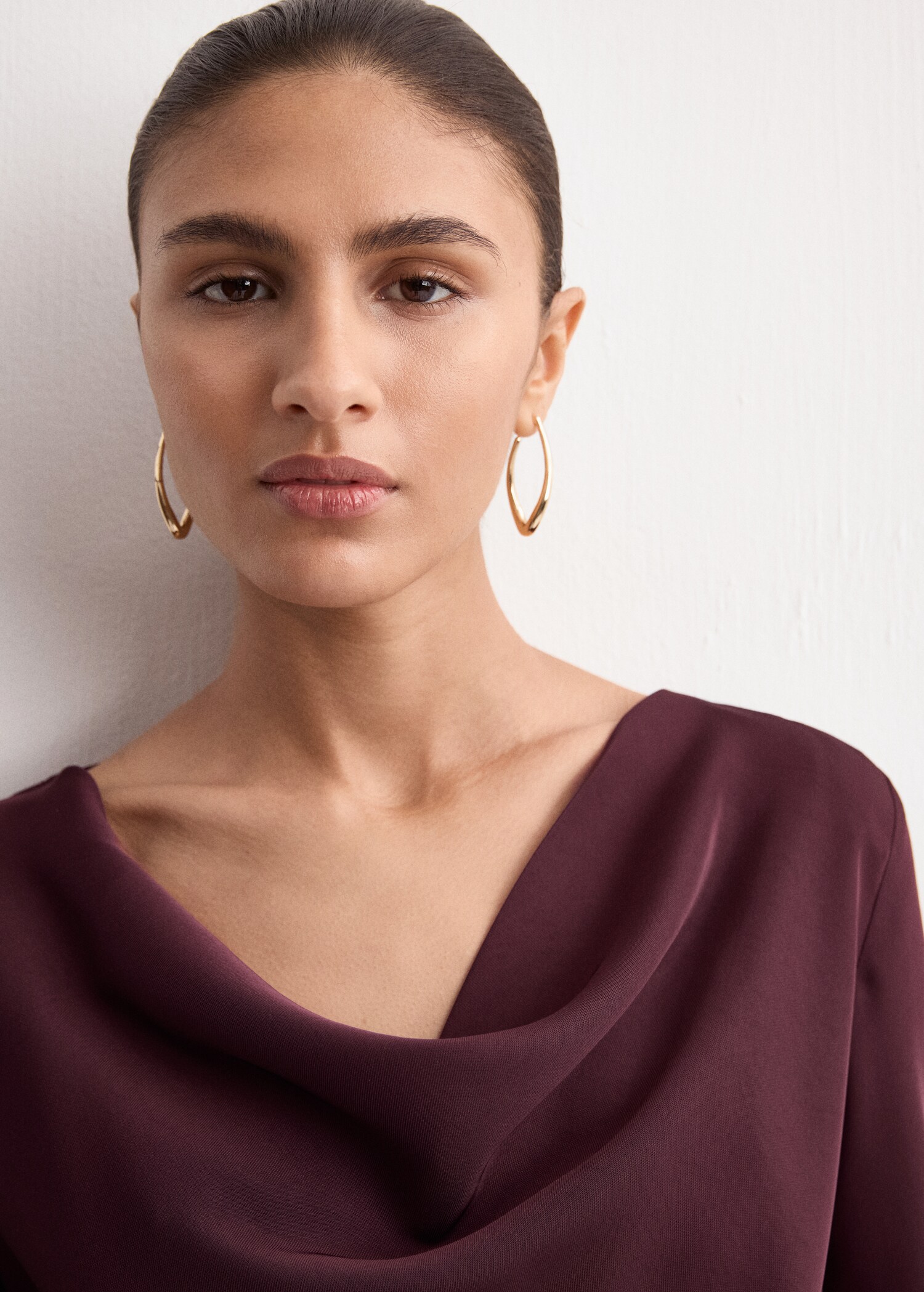 Vestido cuello drapeado - Detalle del artículo 1