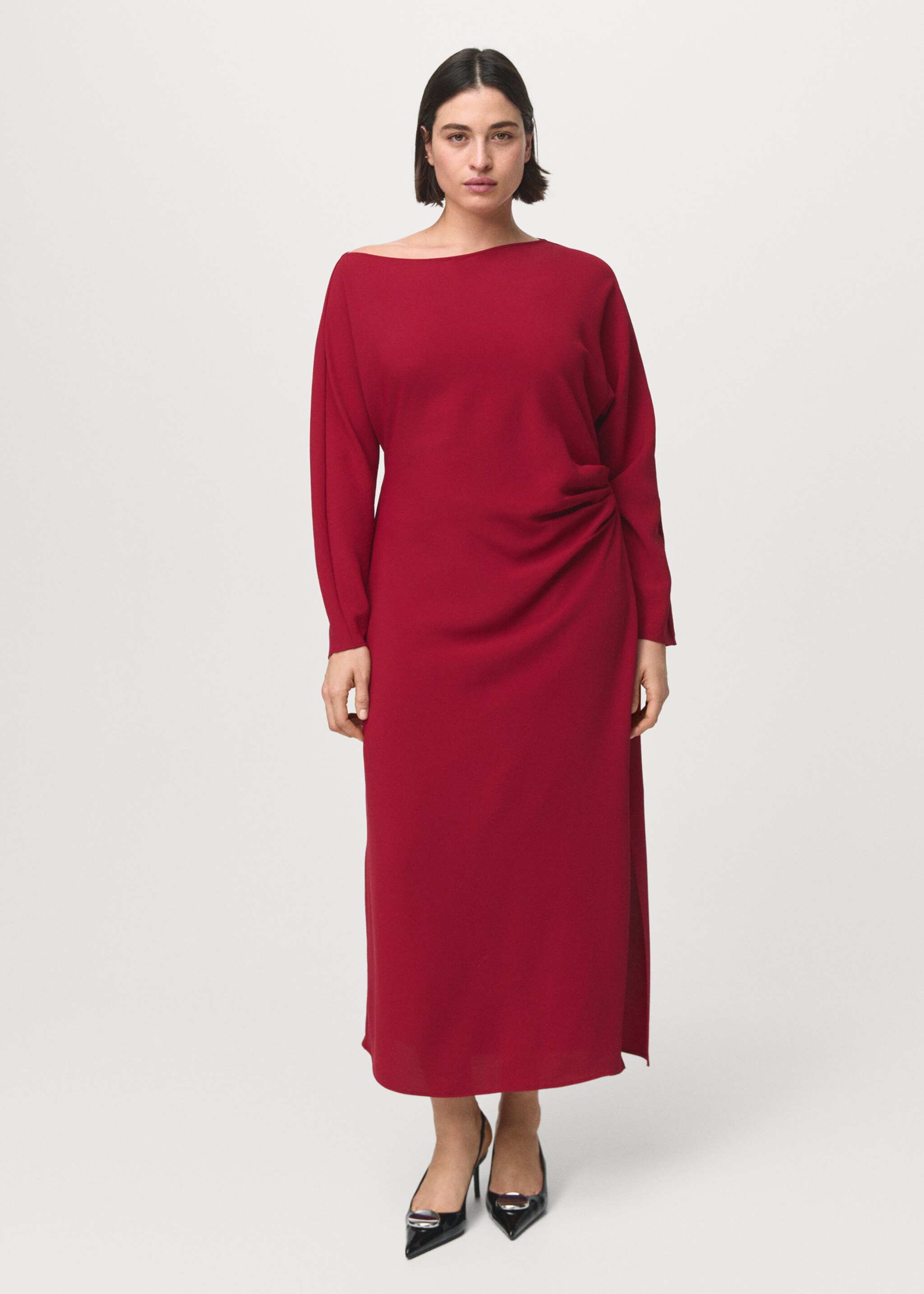 Boat-neck ruched dress - Details of the article 3, Red. Ref: 27014089-00.