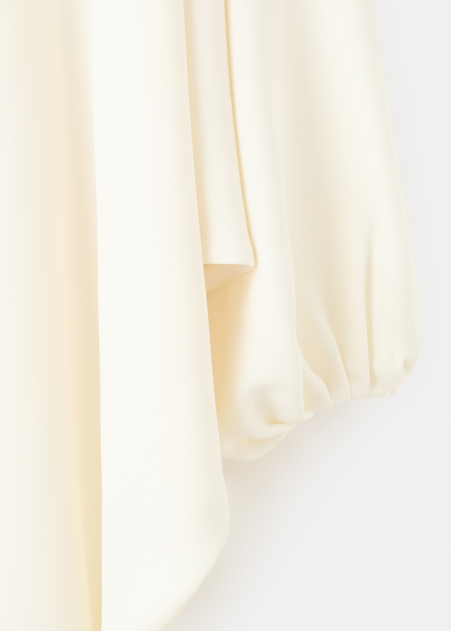 Vestido com manga abaloada - Pormenor do artigo 0