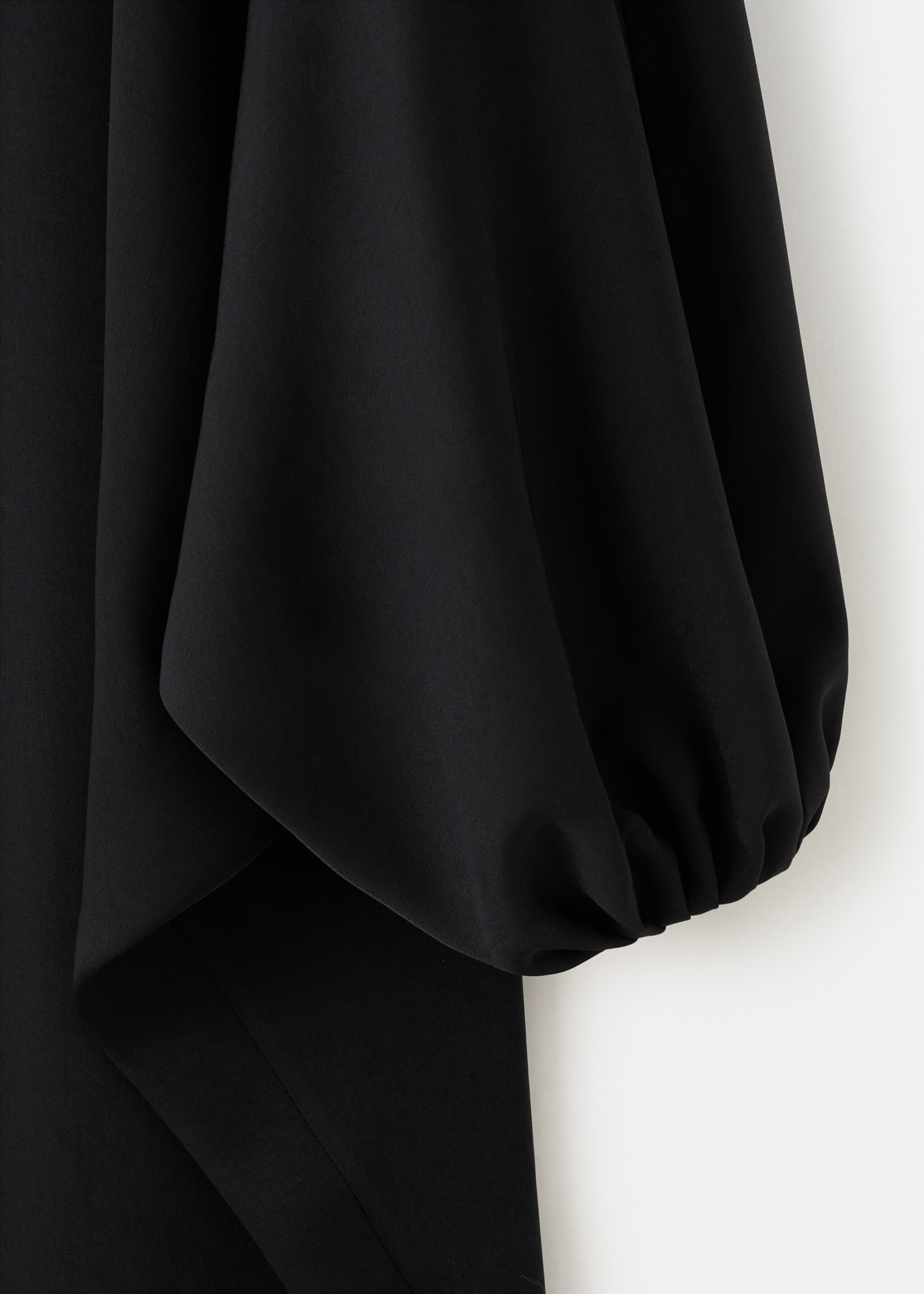 Puffed sleeves dress - Details of the article 0, Black. Ref: 27014092-00.