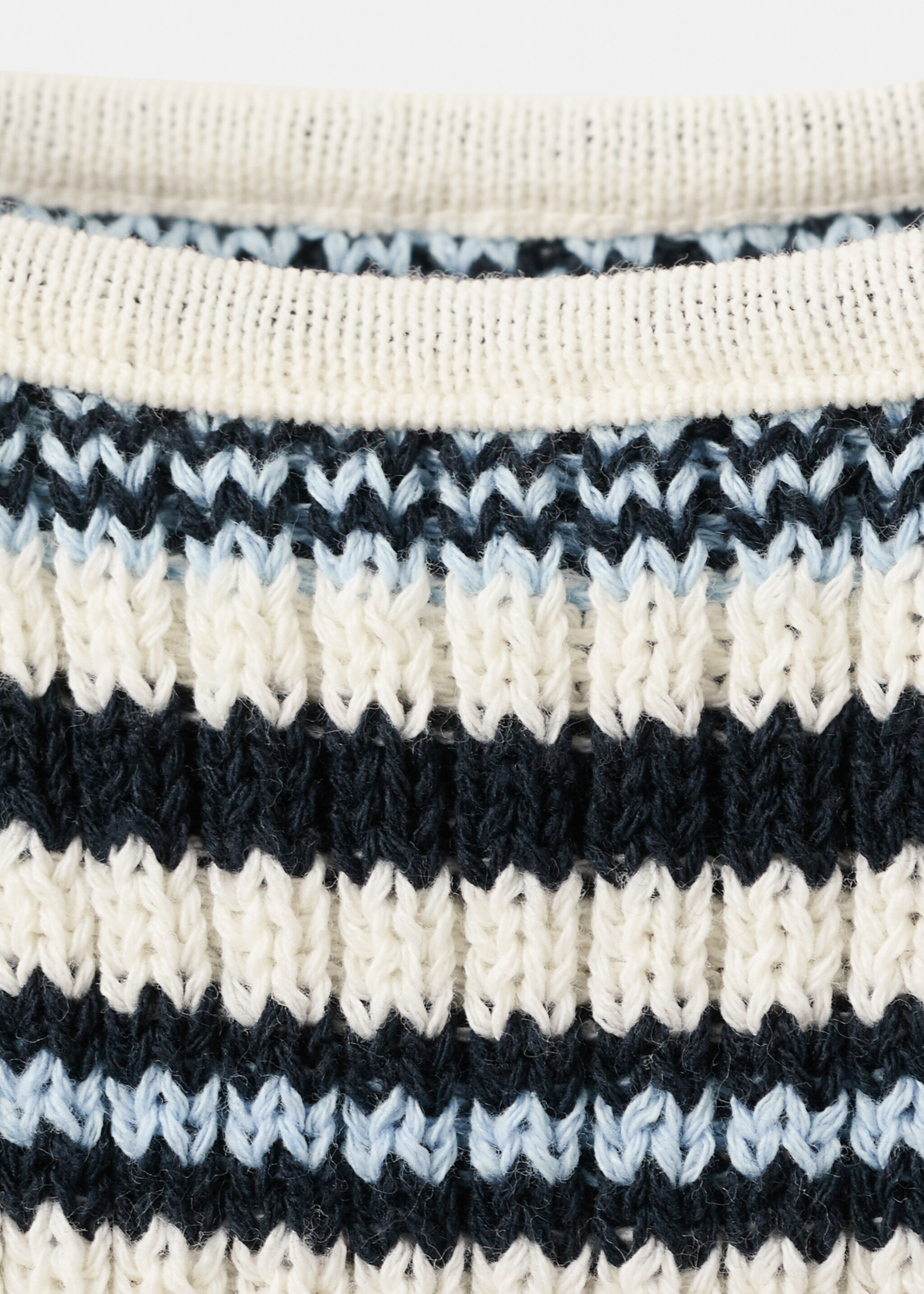 Striped knitted fitted top - Details of the article 0, Blue. Ref: 27014100-00.
