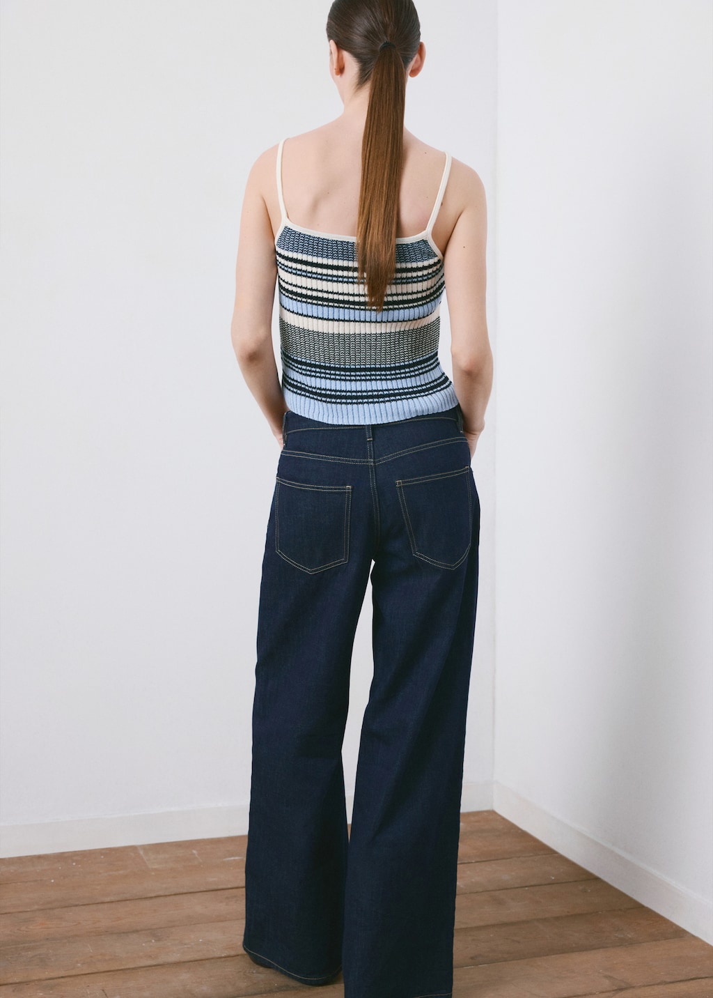 Striped knitted fitted top - image 5